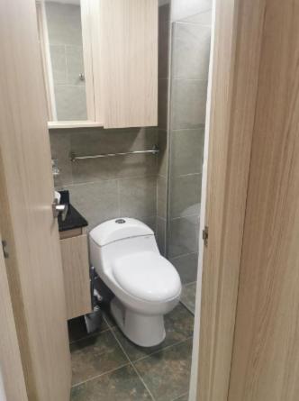 3 Apartamento con Hermosa Vista de Norte a Sur