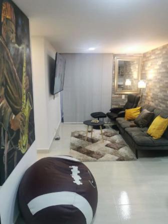 3 Apartamento con Hermosa Vista de Norte a Sur