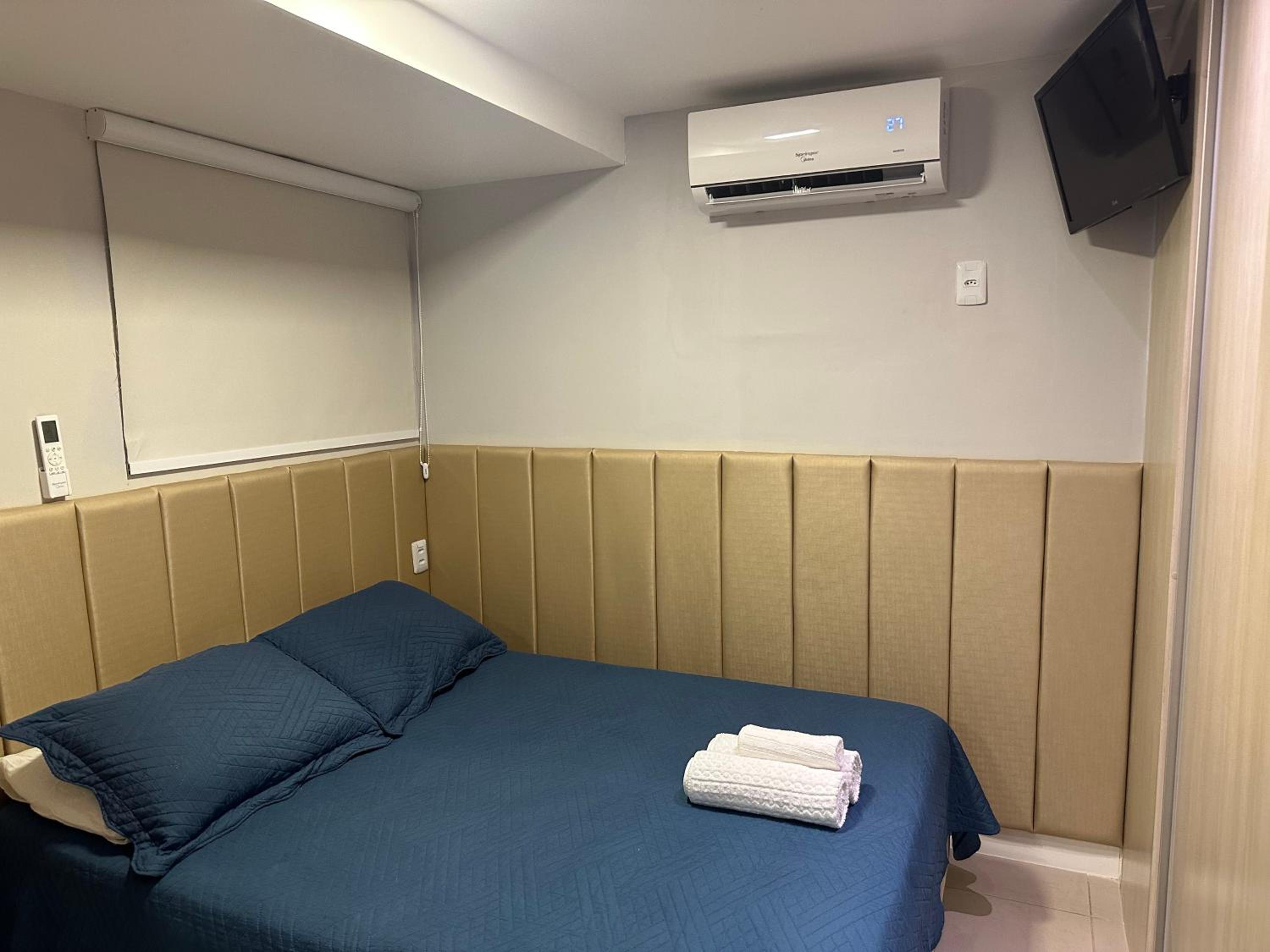 Flat Quarto e Sala, 400 metros da Praia de Boa Viagem, com Piscina, Wi-Fi 220Mbps