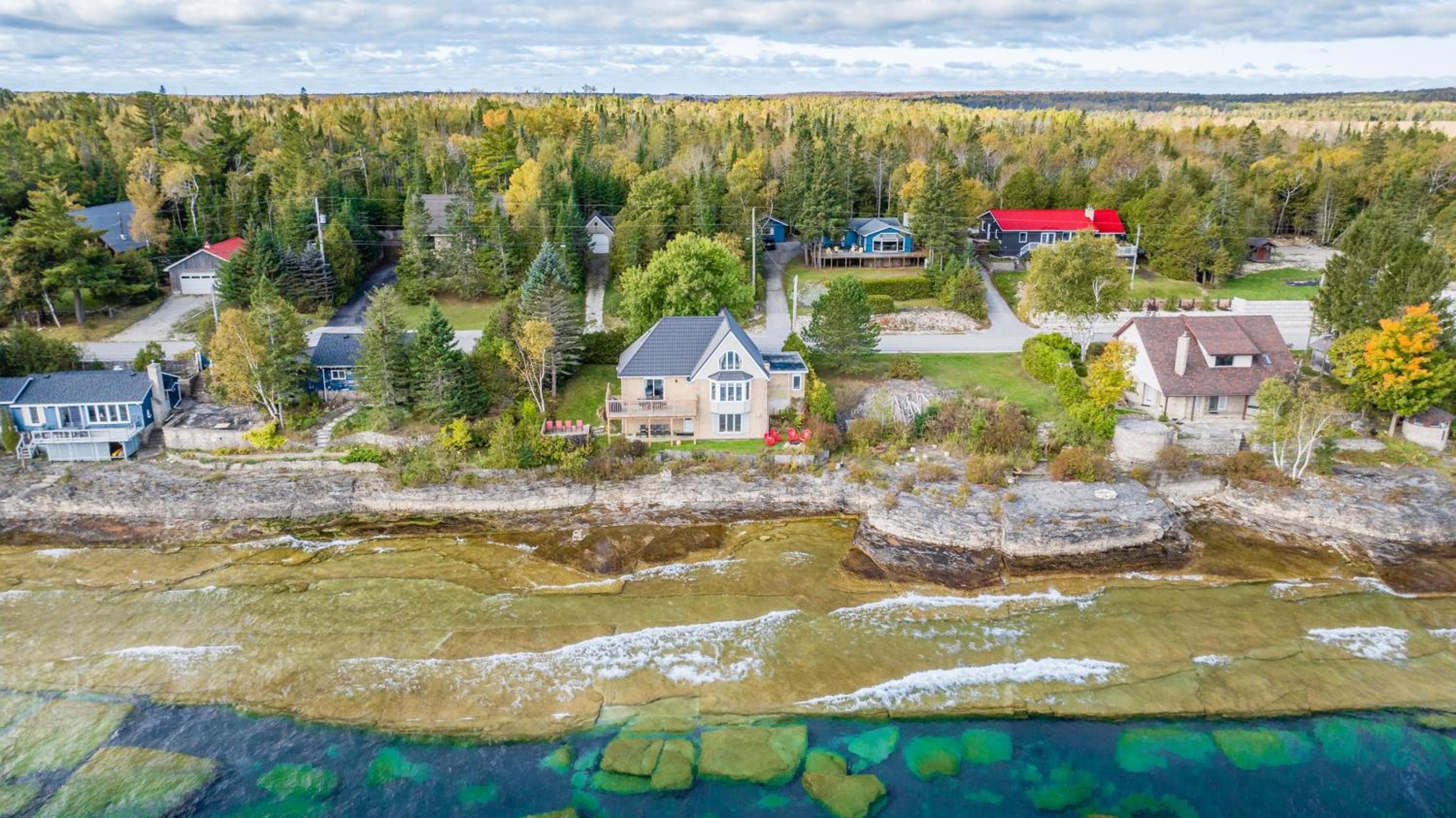 Private Waterfront Escape