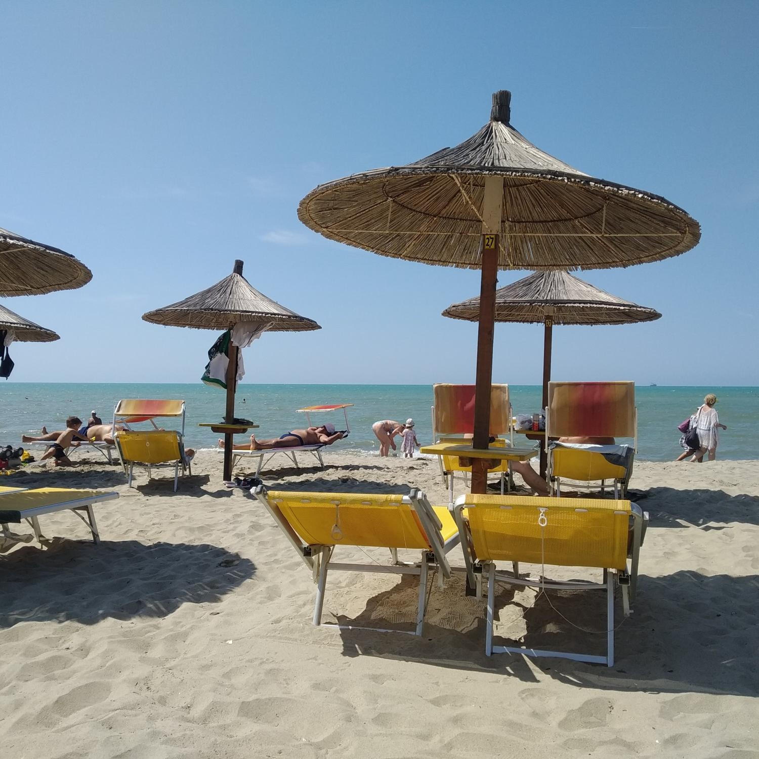Summer apartment by seaside for rent