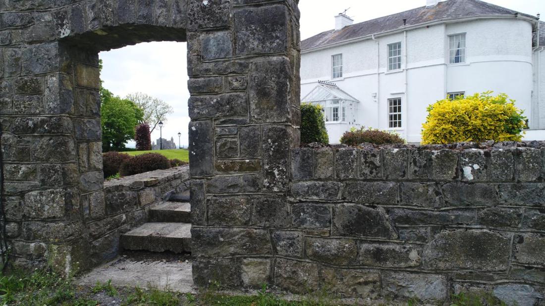 Hill House Cashel view 3