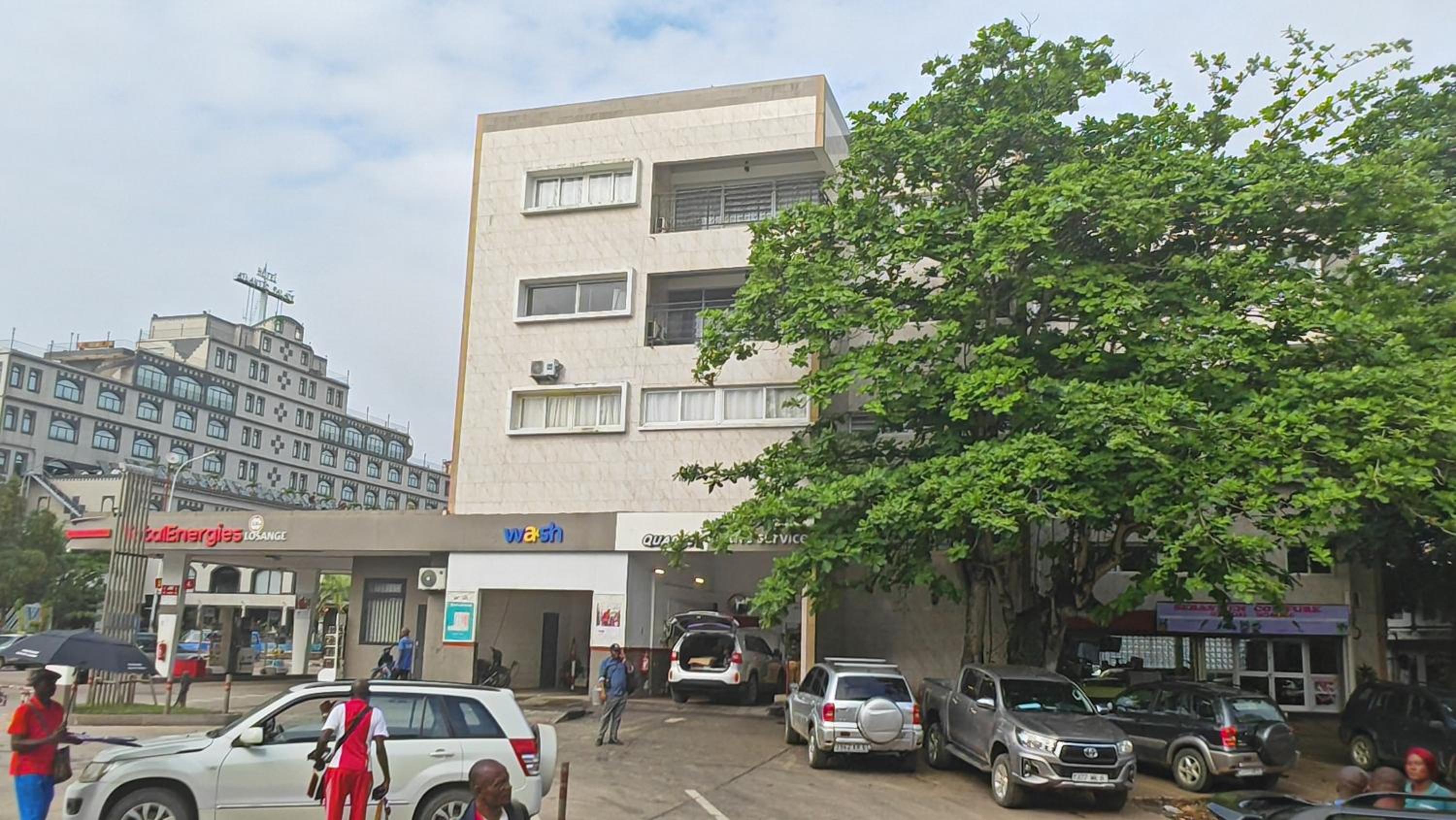 MP's Residence 202
