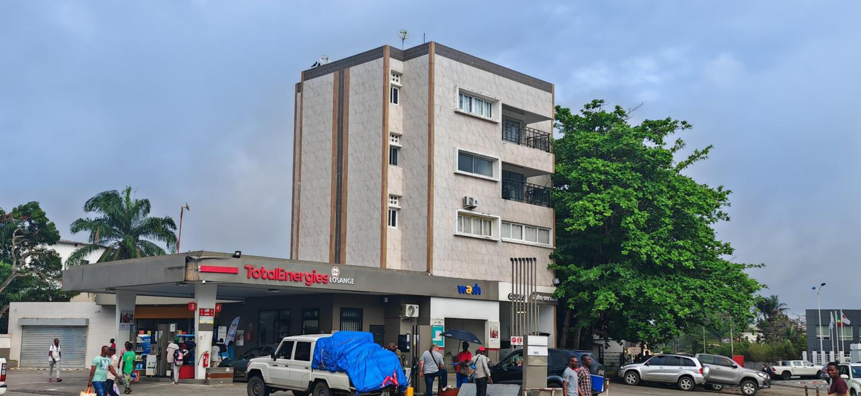 MP's Residence 202