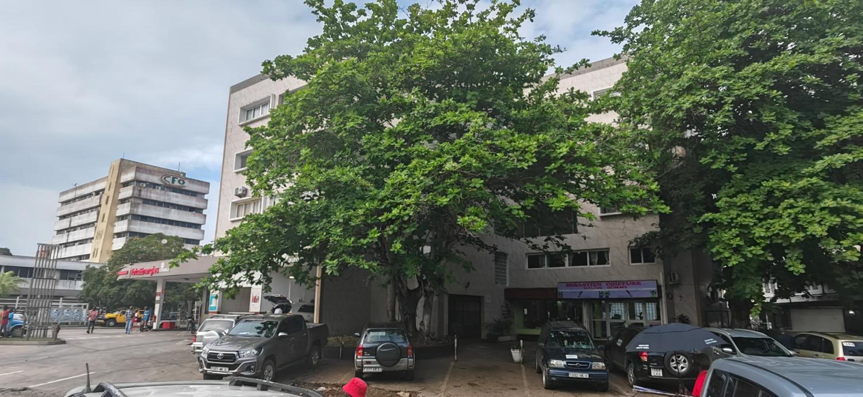 MP's Residence 202