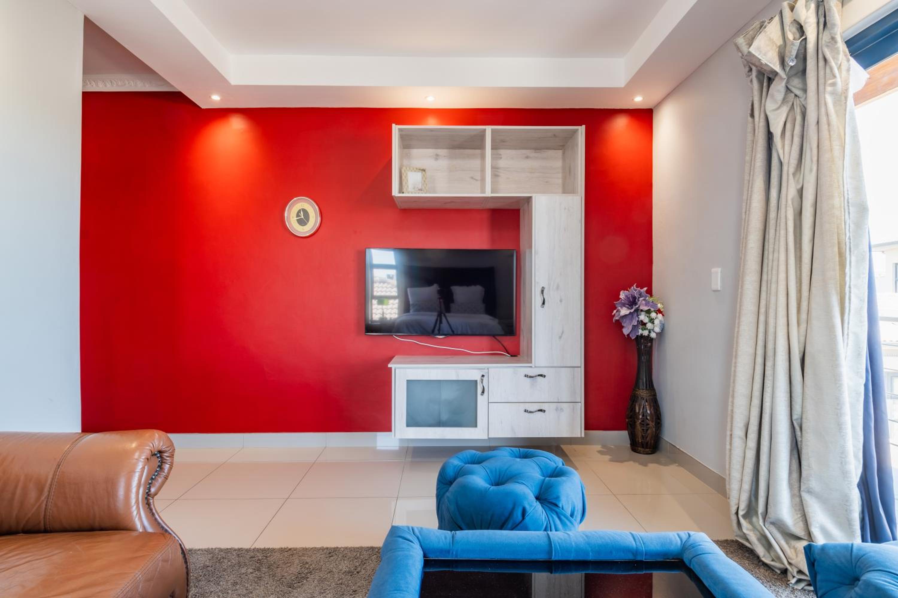 Enclaves Villa