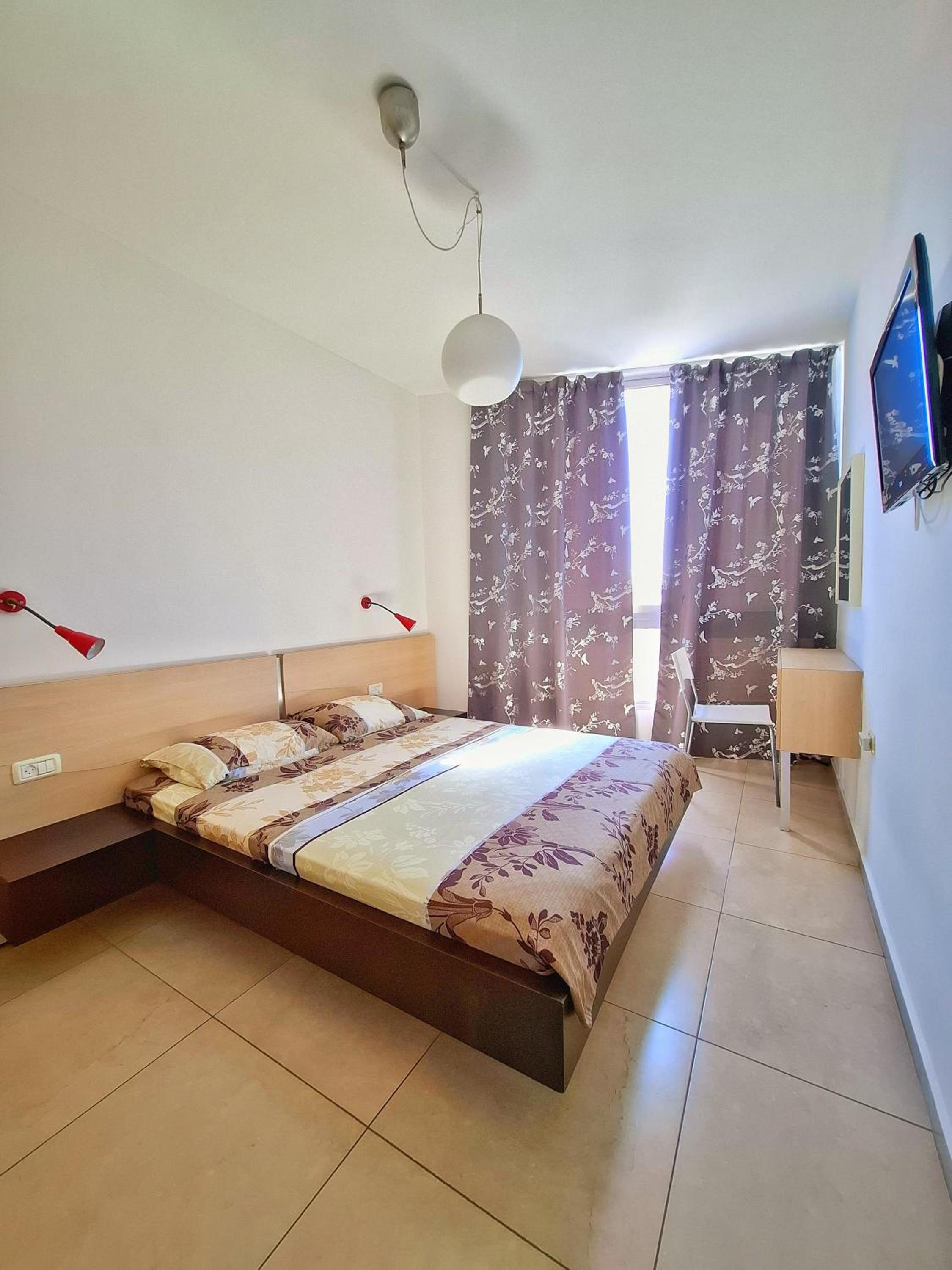 Suite on the Bat Yam seashore view 5
