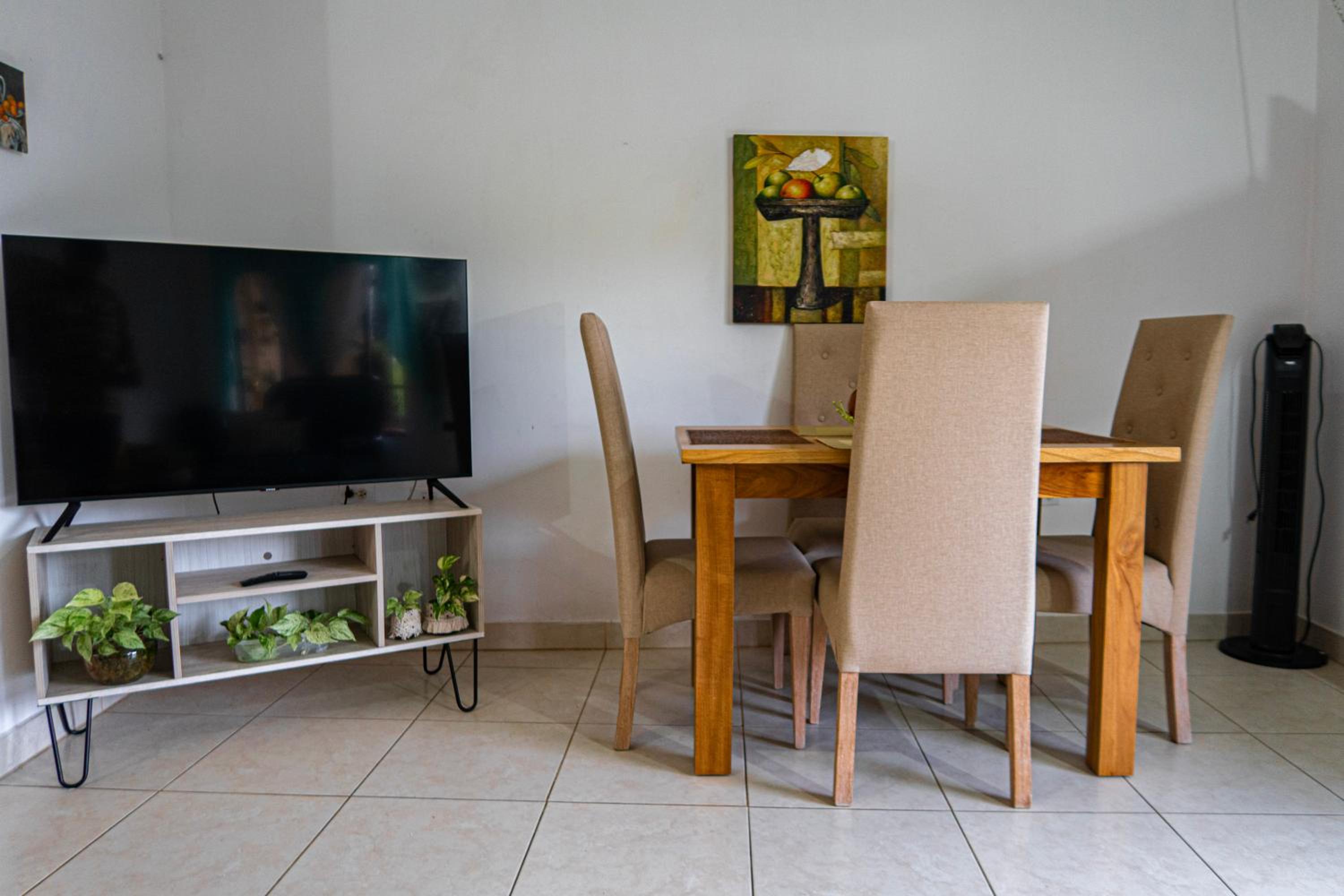 Apartamentos Centrales y Equipados con Wifi Cerca al Parque San Rafael