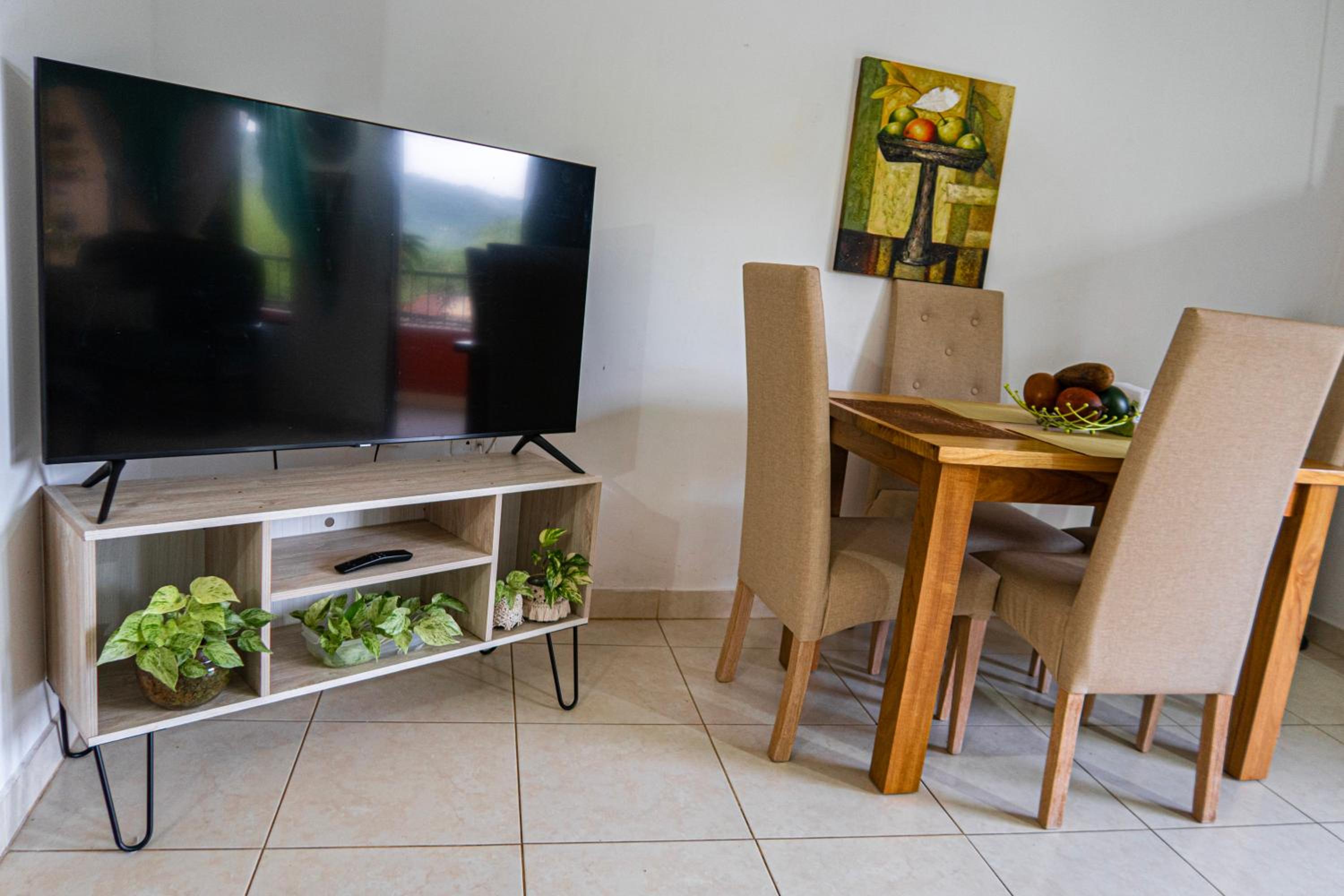 Apartamentos Centrales y Equipados con Wifi Cerca al Parque San Rafael