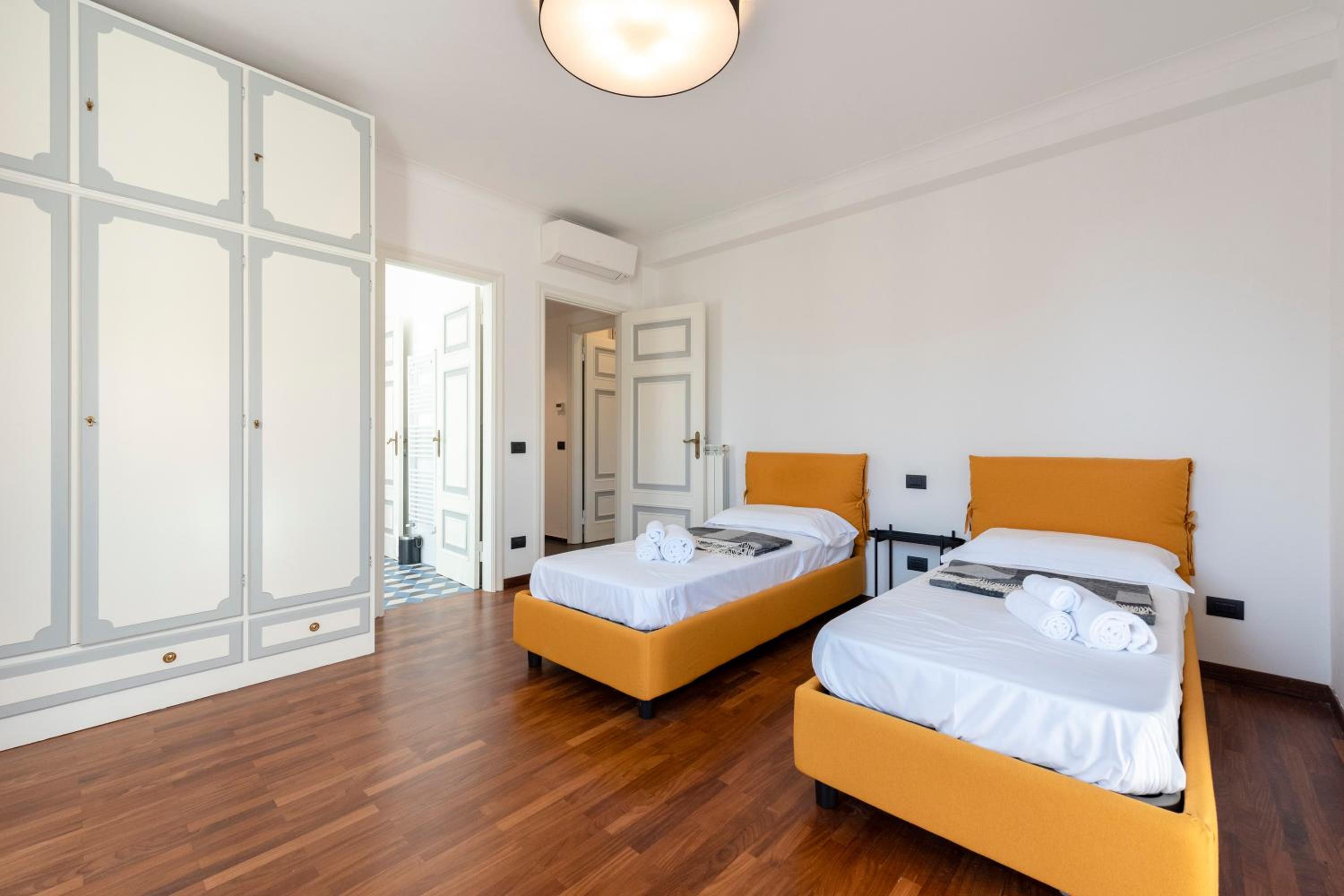 Charming Flat Sestri Levante - Happy Rentals view 2