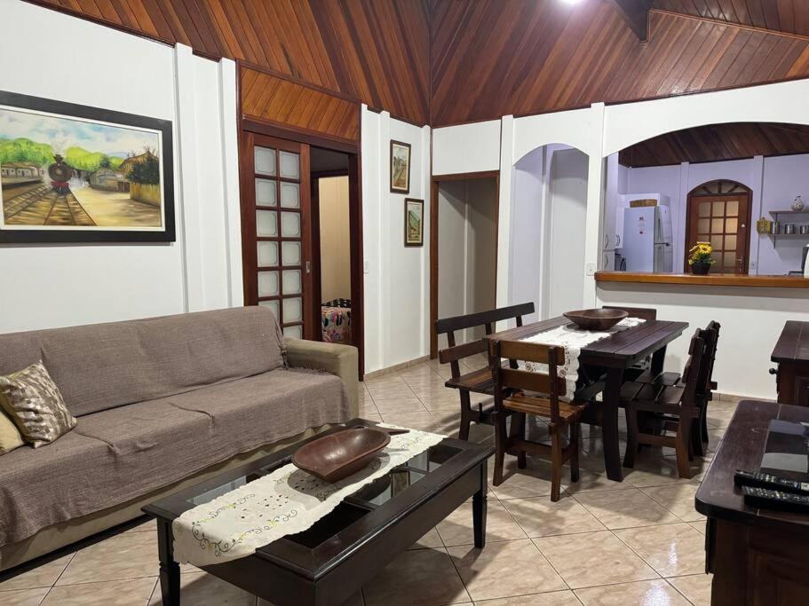 Casa dentro Parque aquático