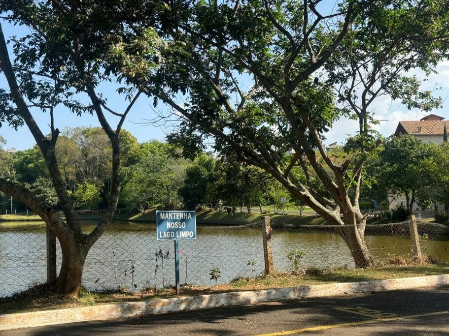 Casa dentro Parque aquático