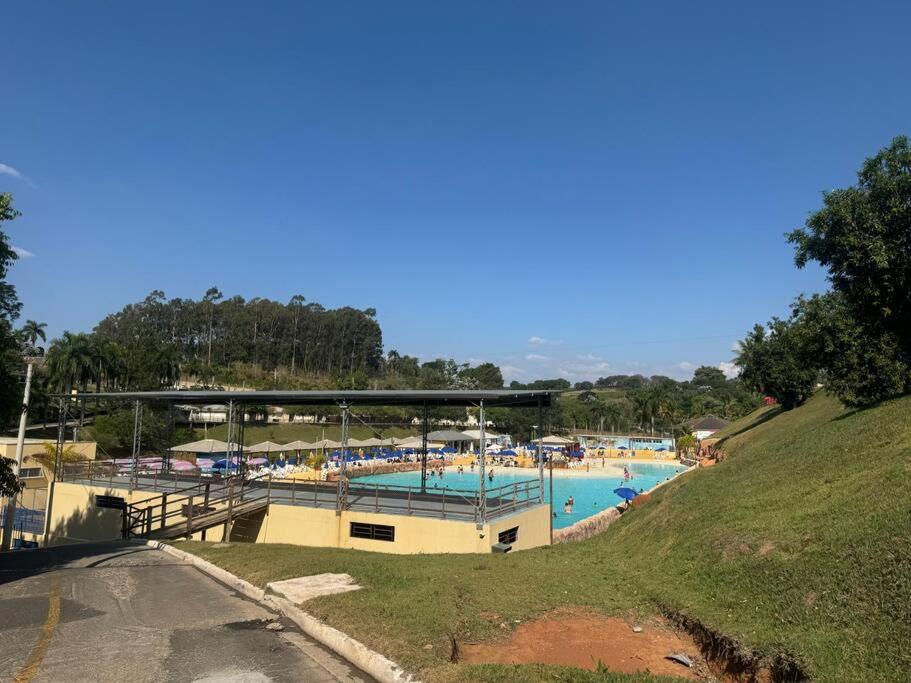 Casa dentro Parque aquático
