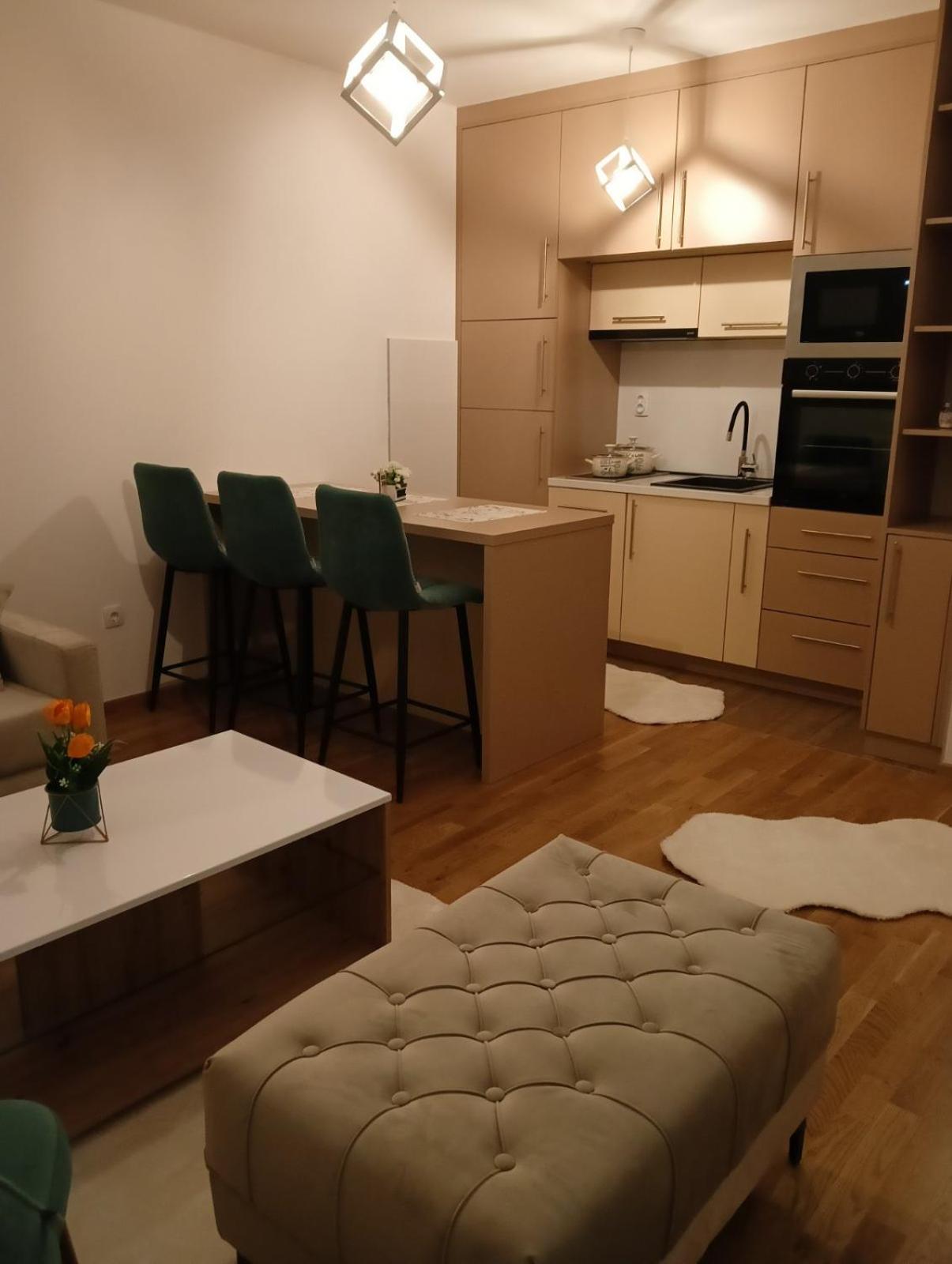 Small Family Apartman