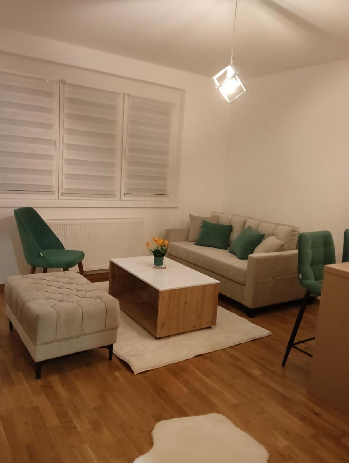Small Family Apartman