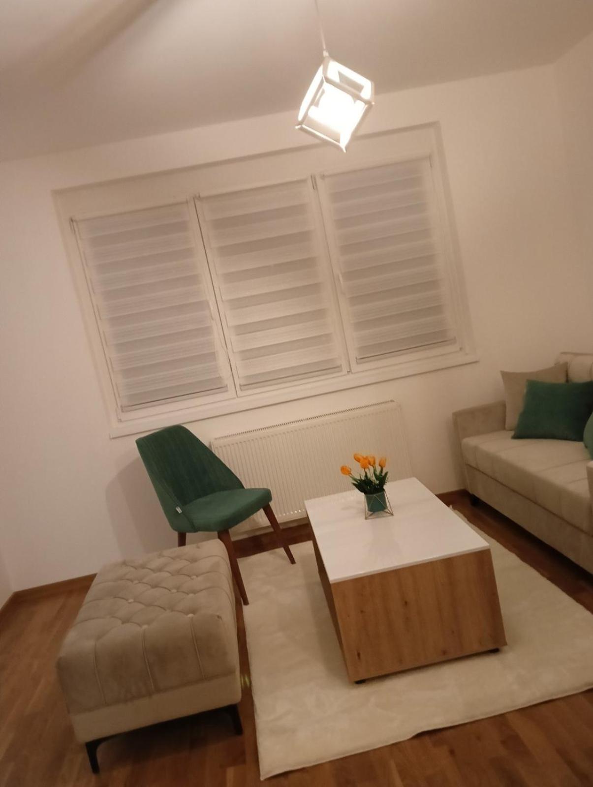 Small Family Apartman
