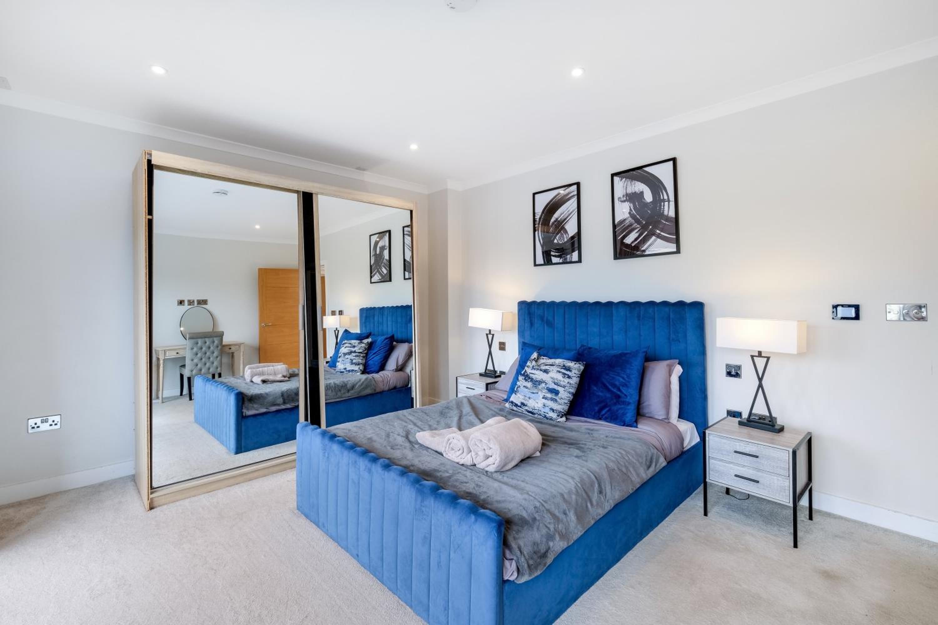 The Concord Modern 2 Bedroom Apartment