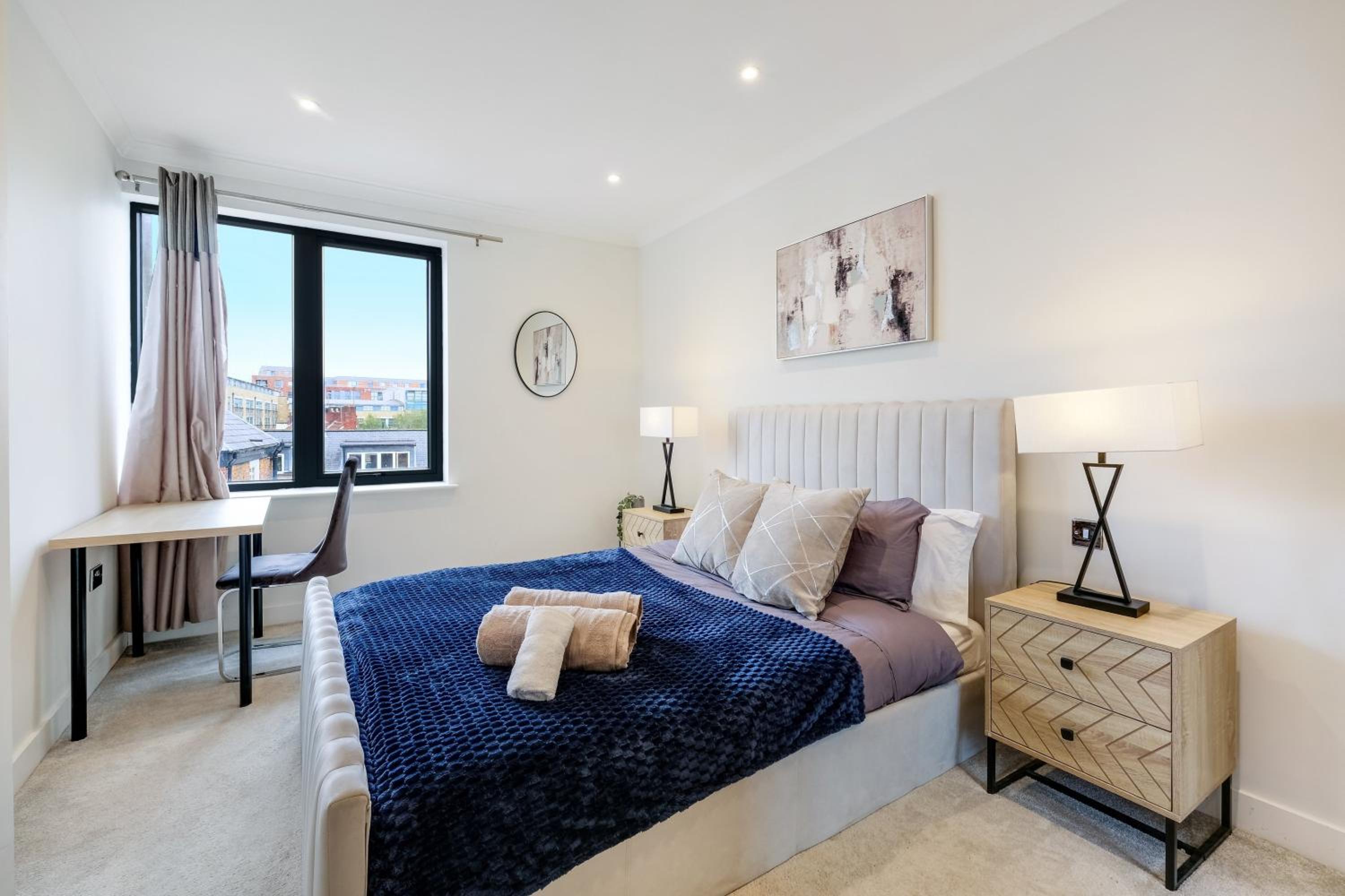 The Concord Modern 2 Bedroom Apartment
