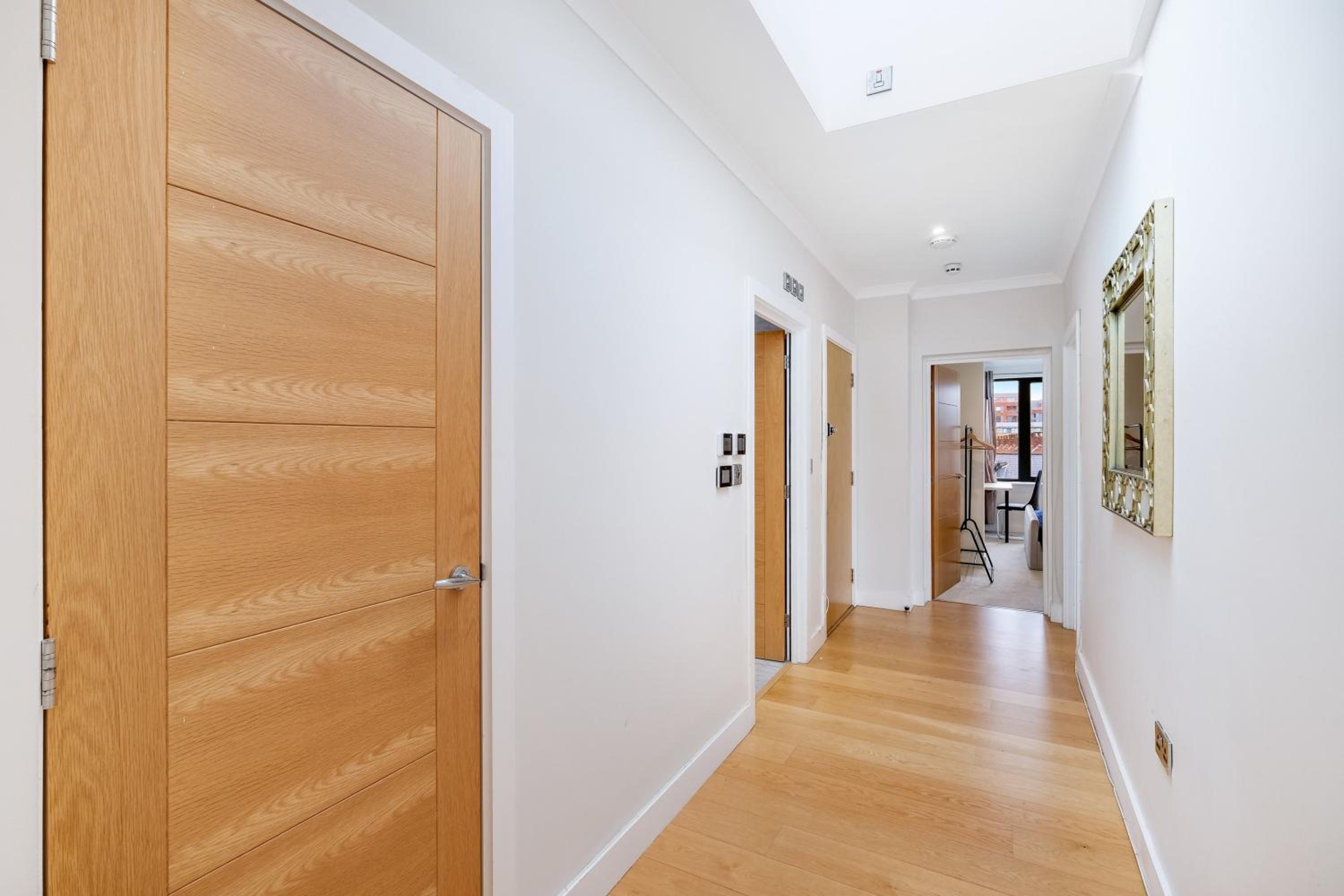 The Concord Modern 2 Bedroom Apartment