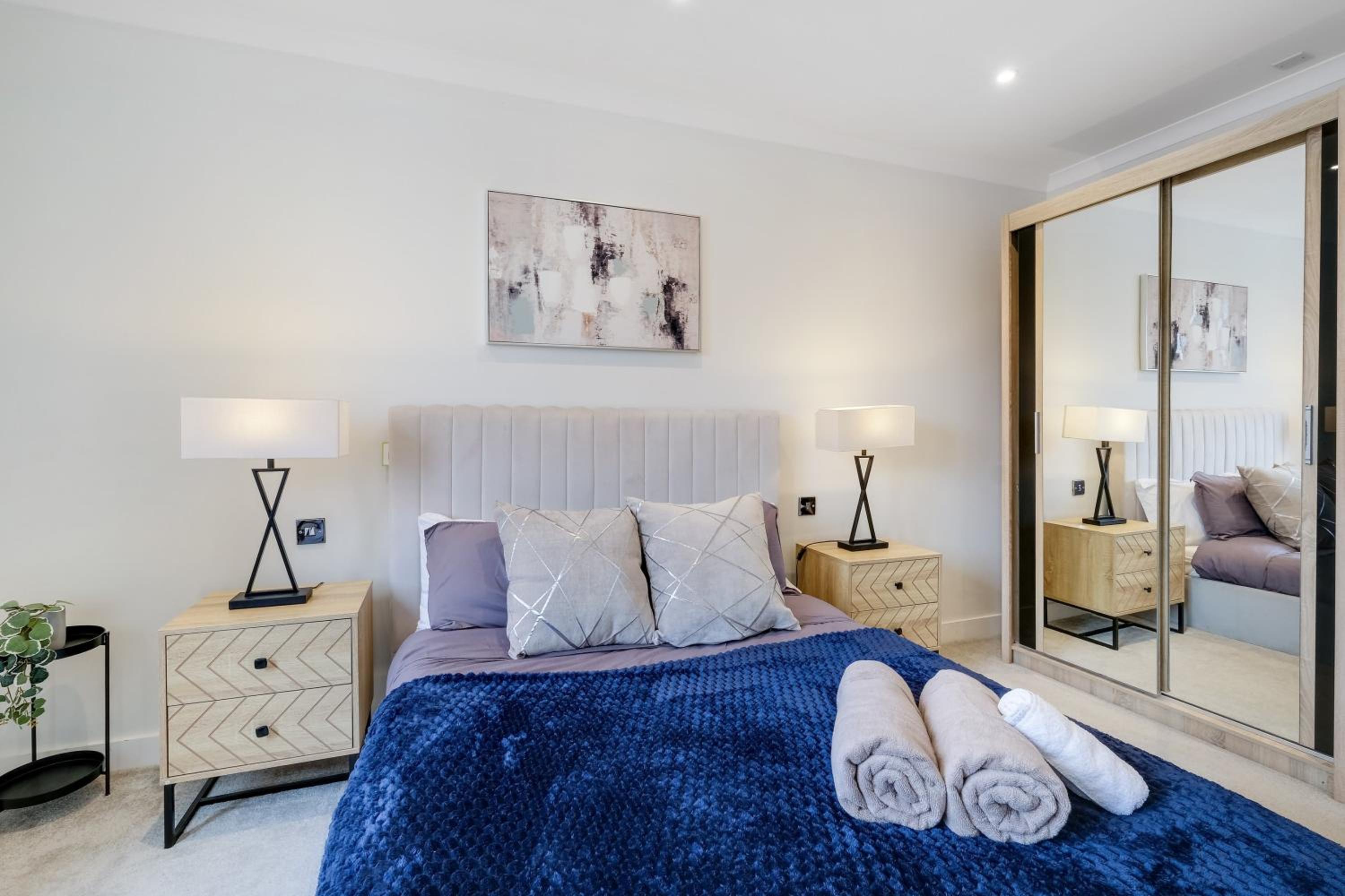 The Concord Modern 2 Bedroom Apartment
