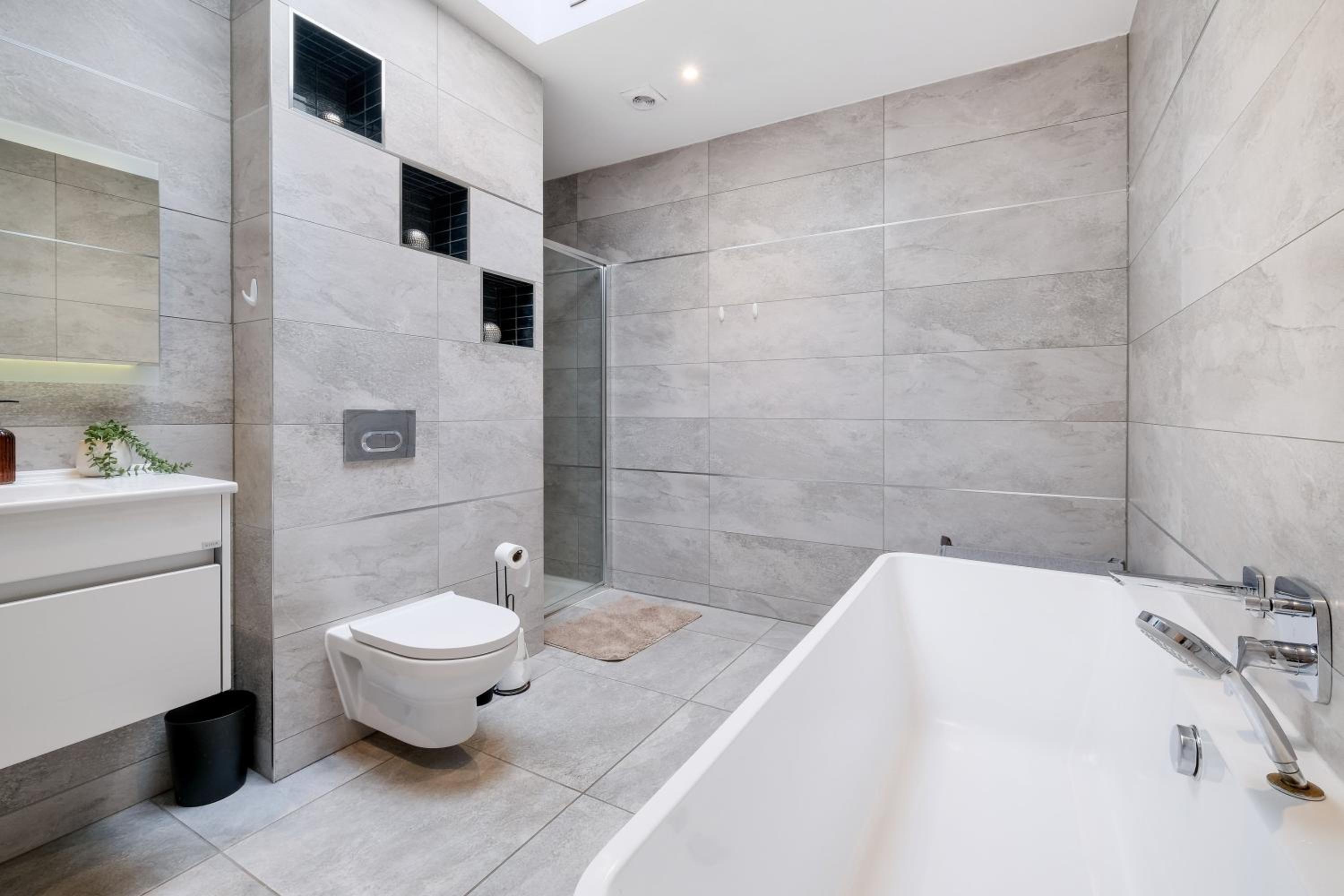 The Concord Modern 2 Bedroom Apartment