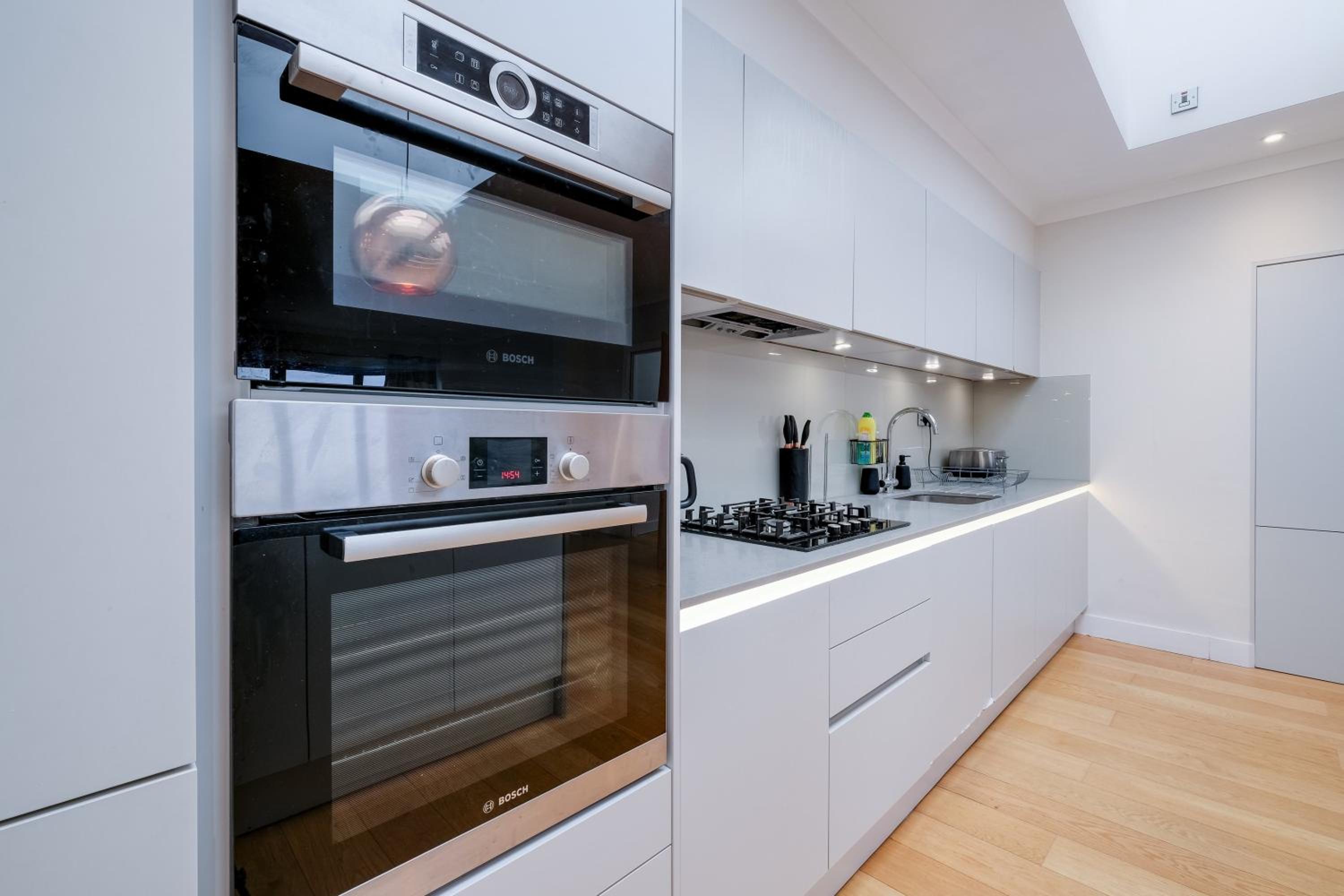 The Concord Modern 2 Bedroom Apartment