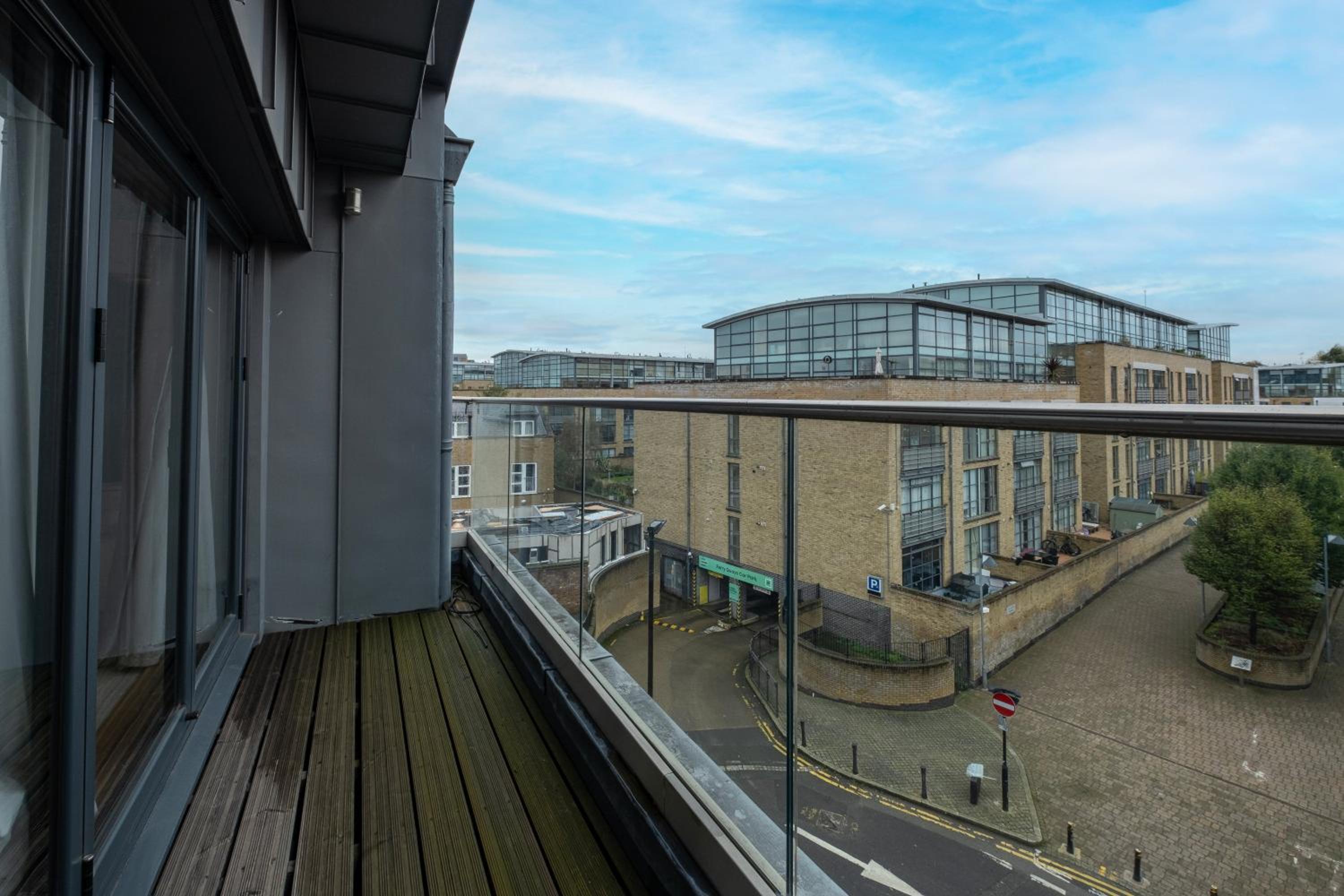 The Concord Modern 2 Bedroom Apartment