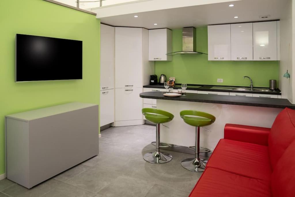 NEW Mini Loft per 5 a Roma centro