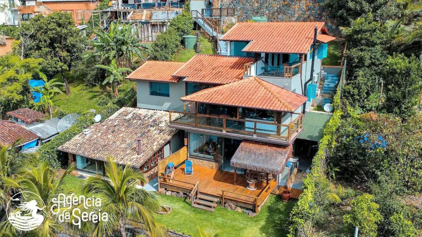 Casa em cond c/vista para Ilha das Cabras em Piúva