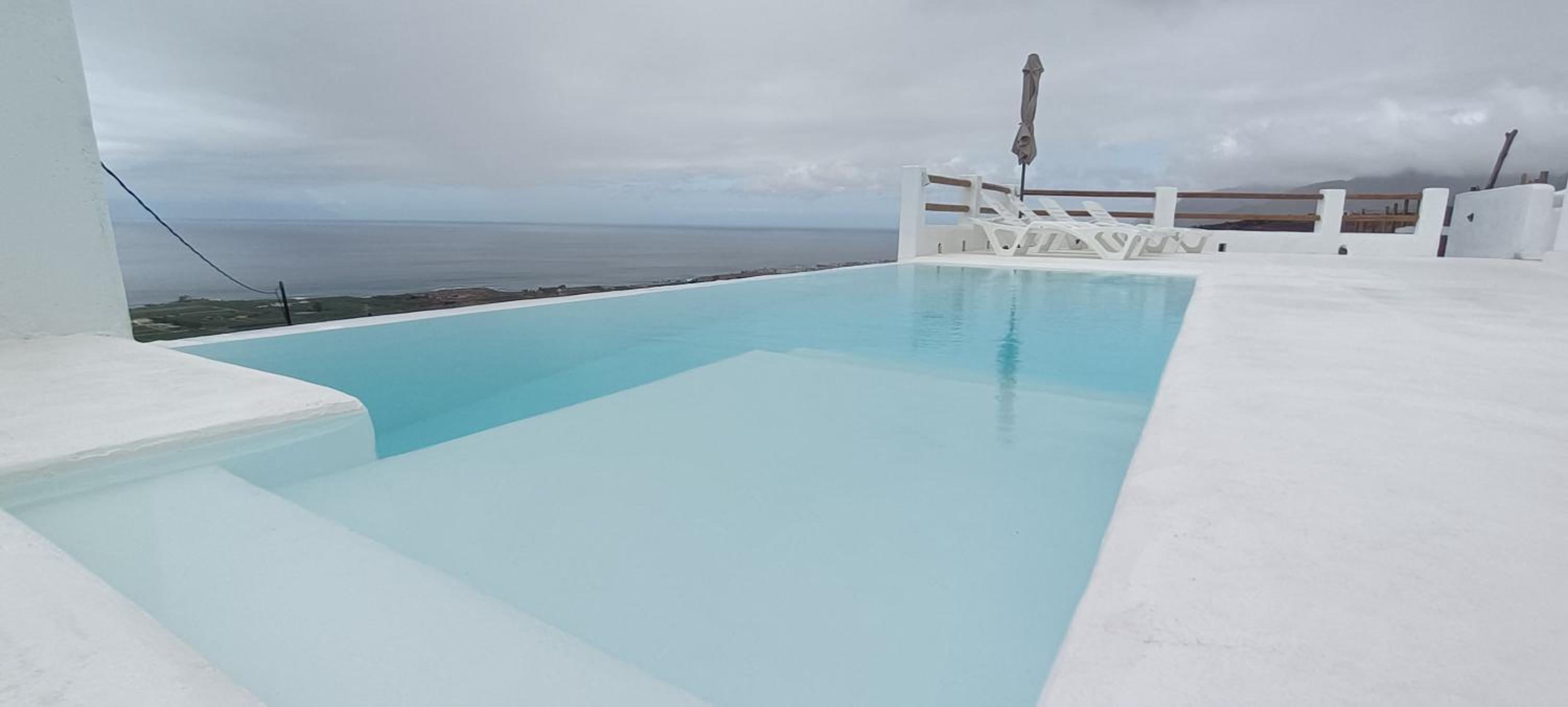 Casa Bincoblanco, balcony of the Atlantic