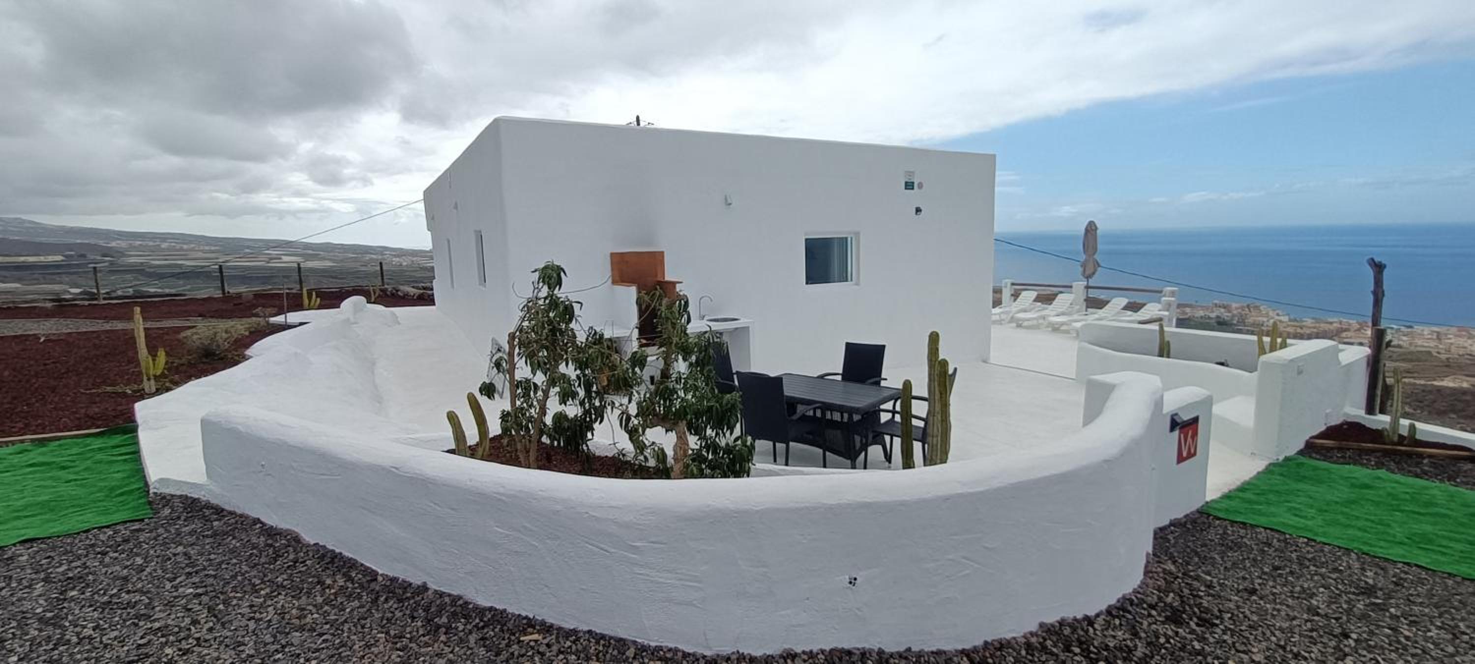 Casa Bincoblanco, balcony of the Atlantic