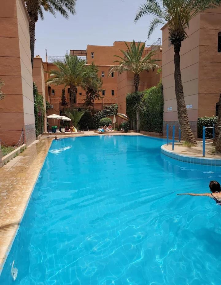 M-S Riad