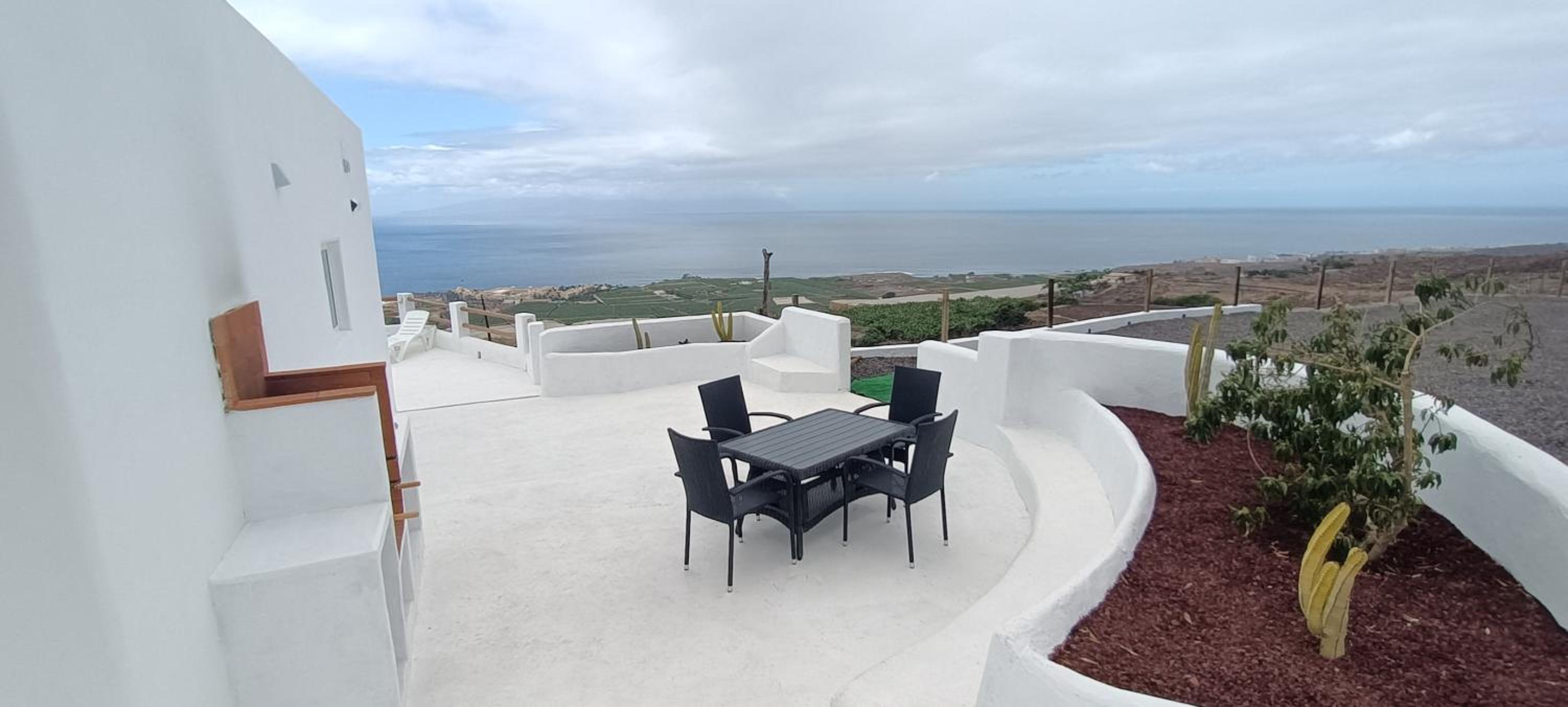 Casa Bincoblanco, balcony of the Atlantic