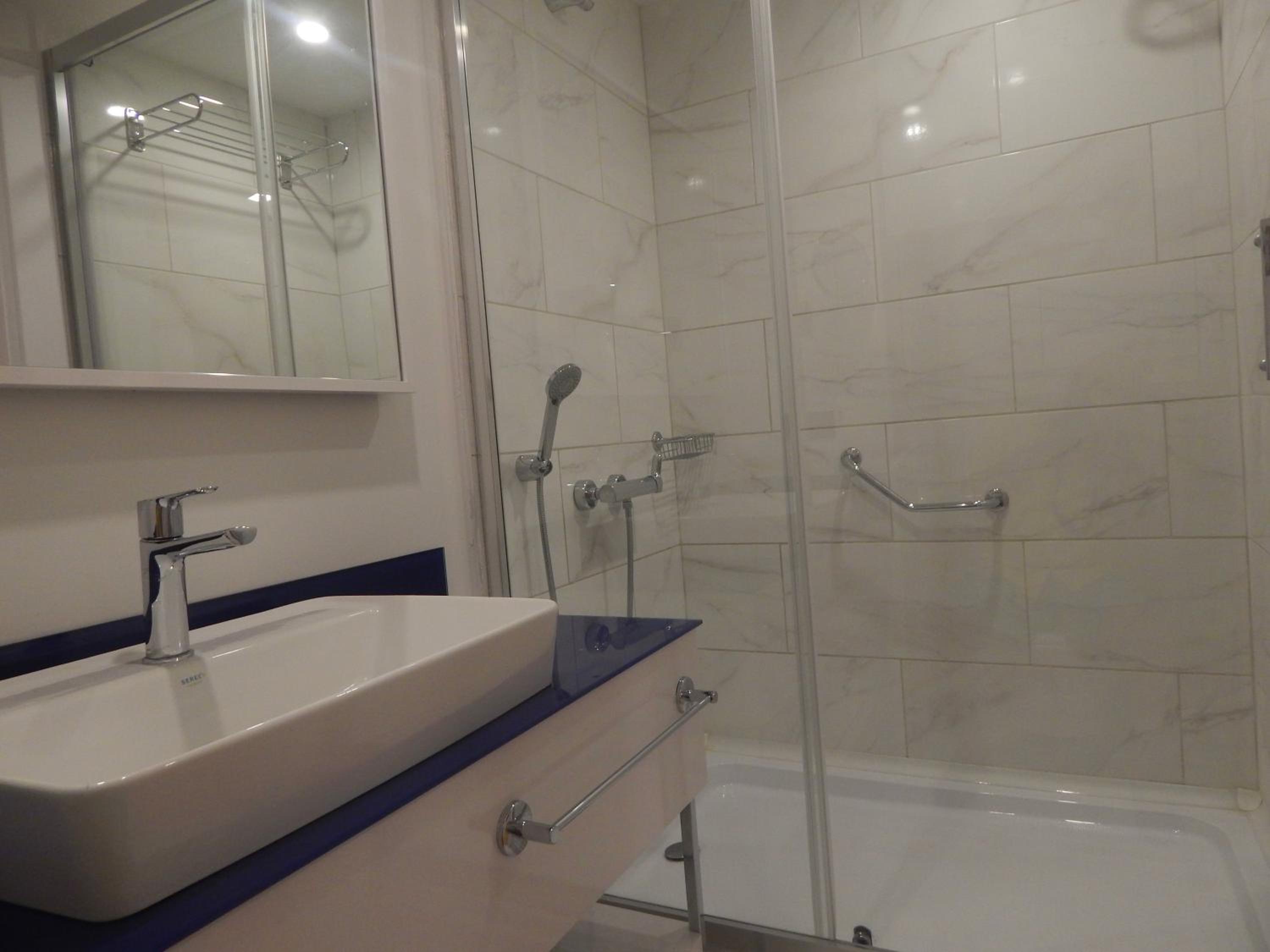 Orbit apartments near the beach view 4