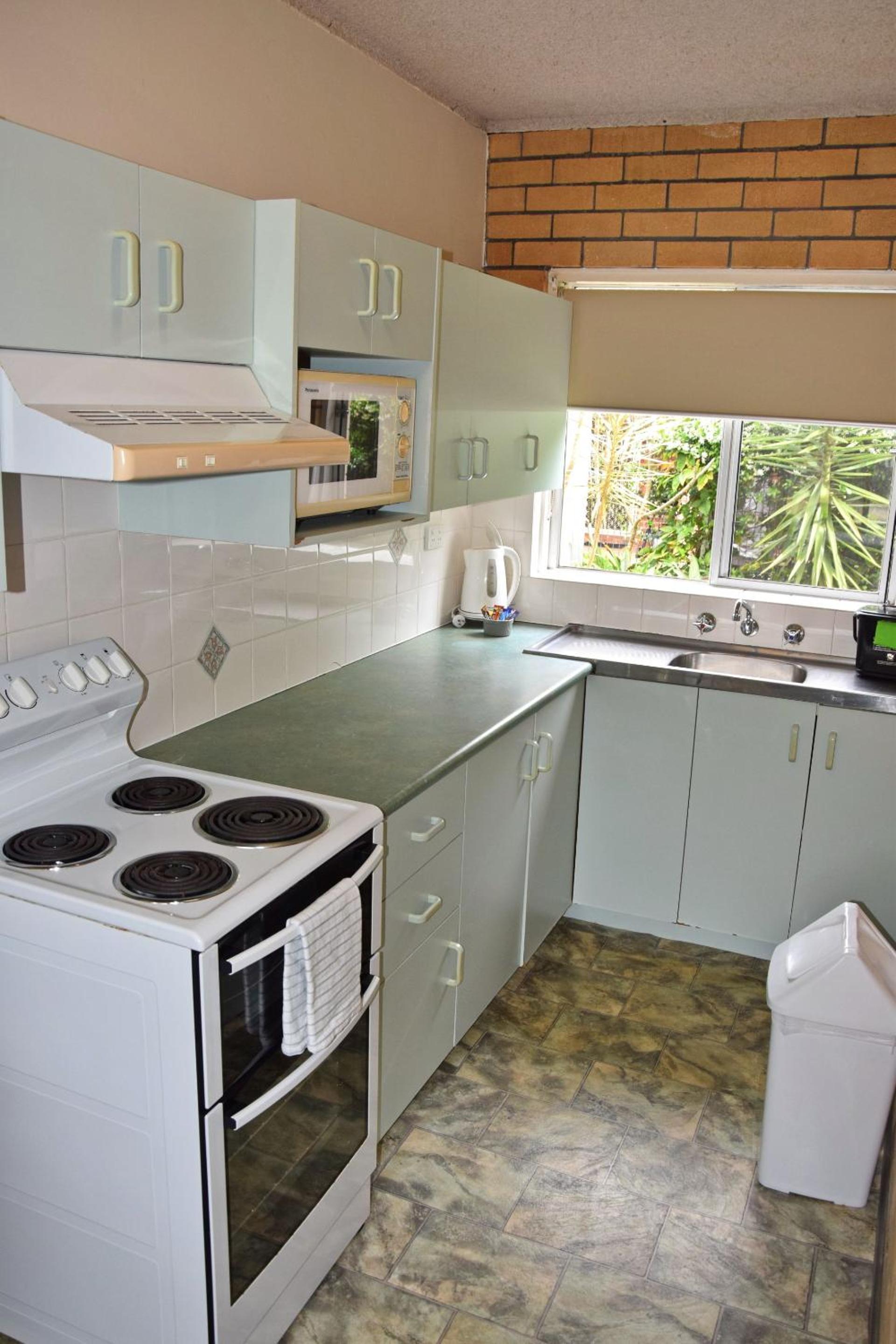 Wards Holiday Flat 2 view 5