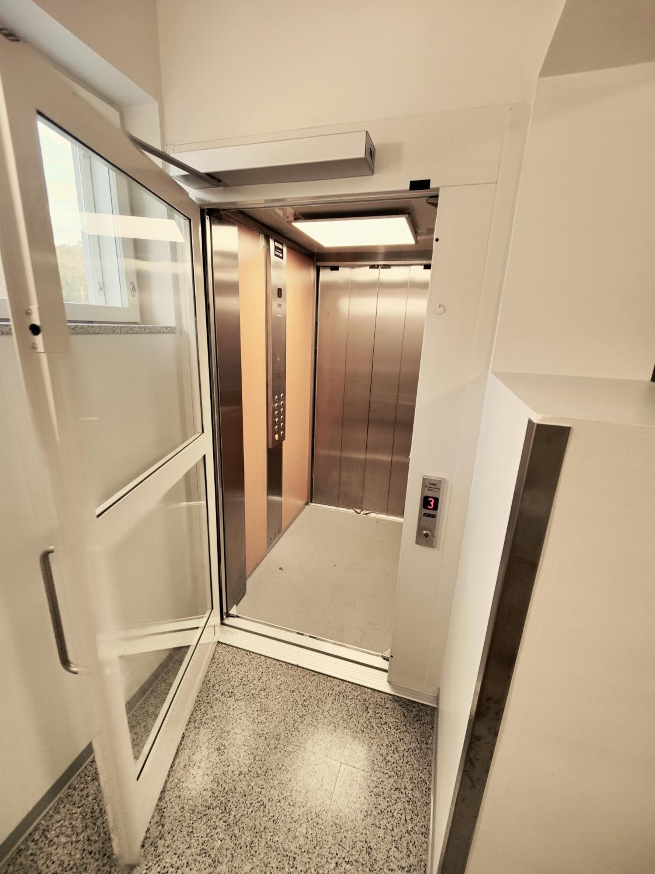 full Private furnished big apartment 57sq available for family