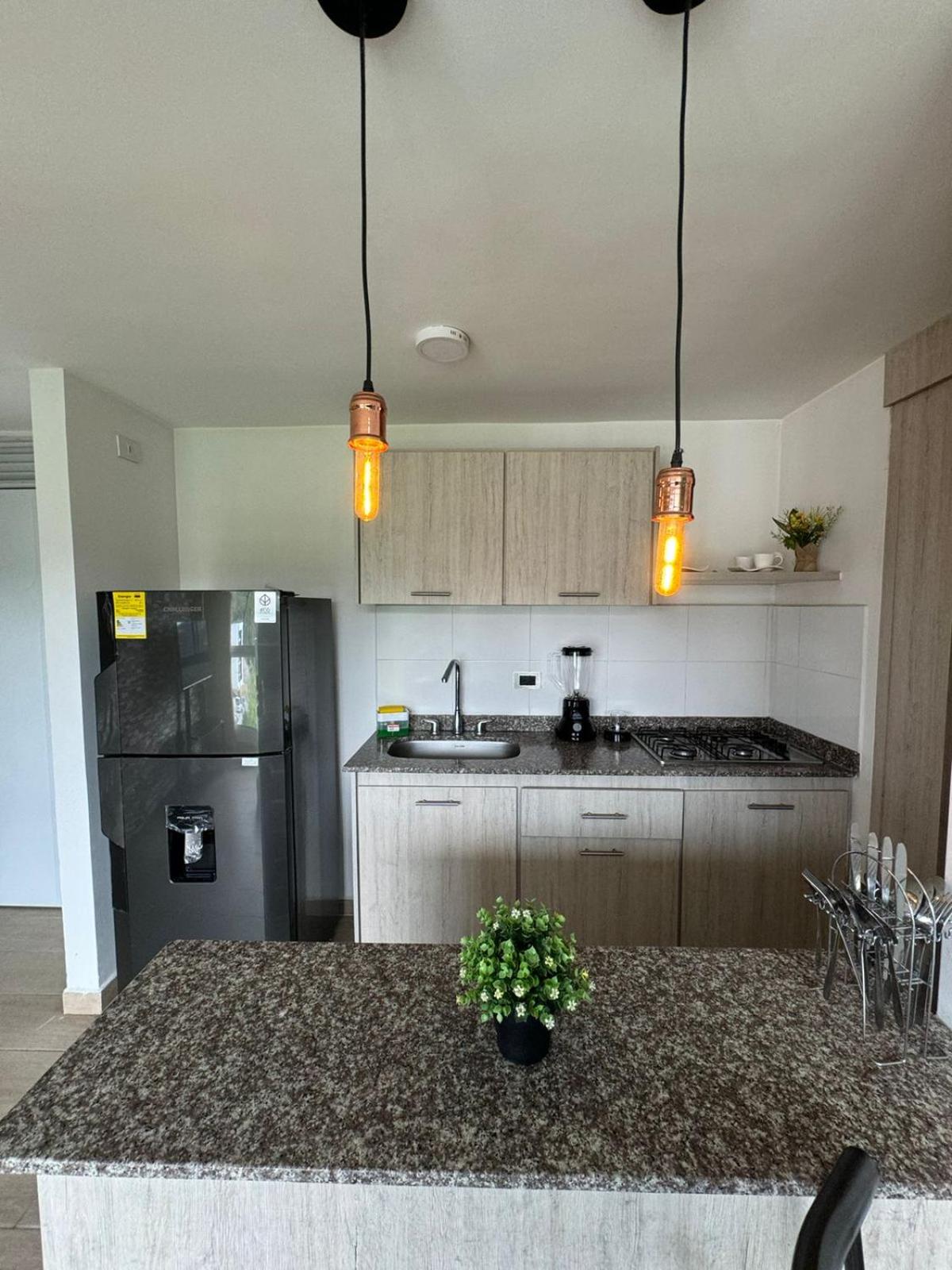 Amplio apartamento con excelente vista
