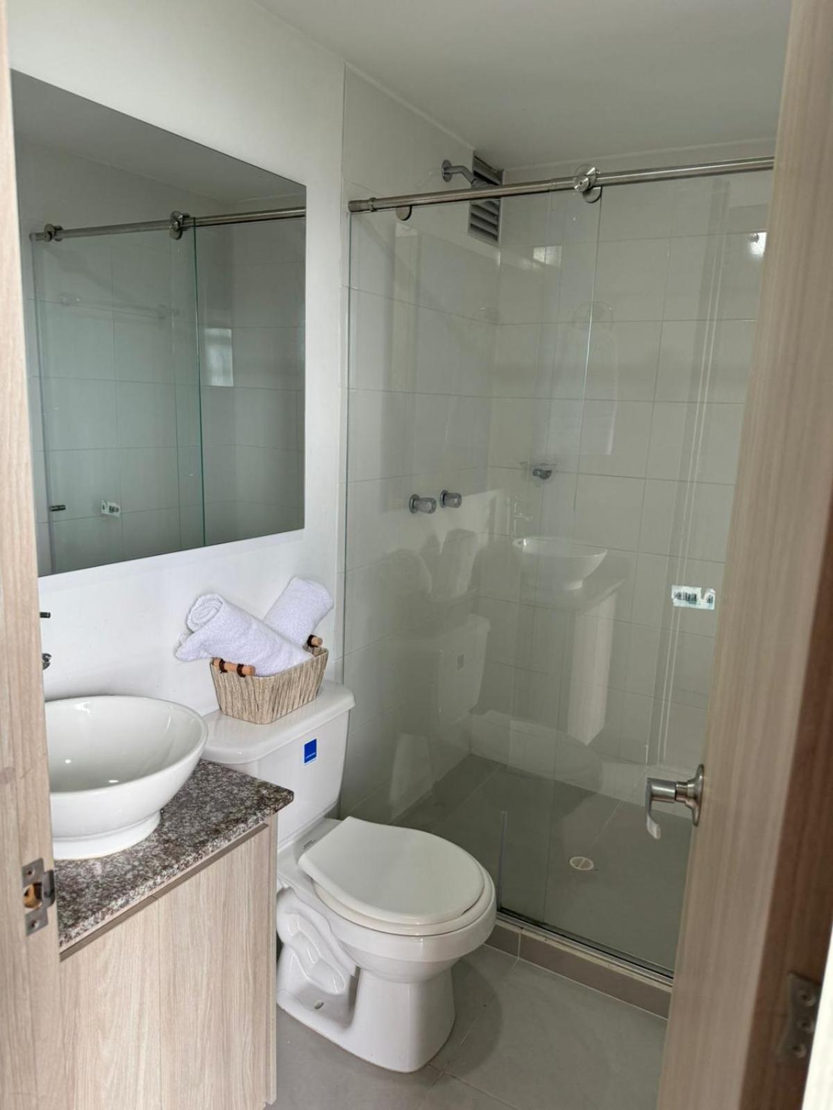 Amplio apartamento con excelente vista