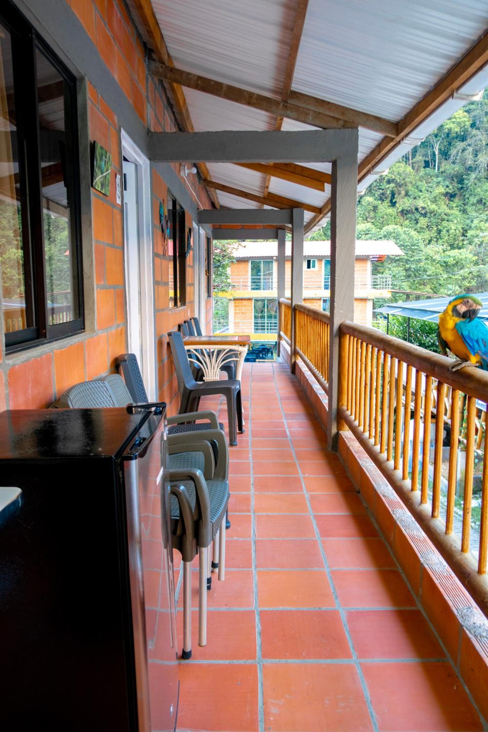 Habitaciones Finca en San Rafael Frente al charco la Cristalina con vista a las montañas