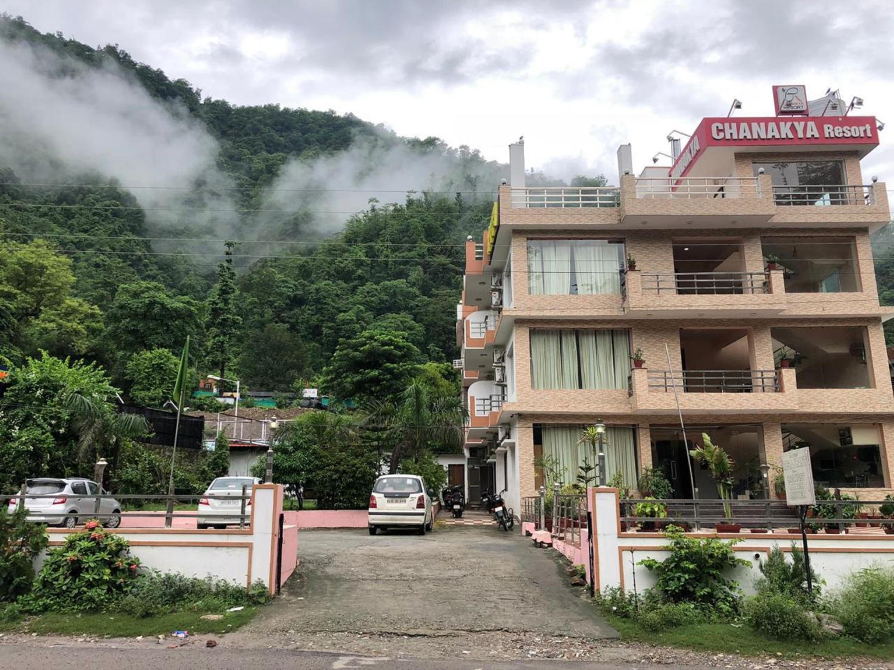 Sapphero Chanakya Resort view 3