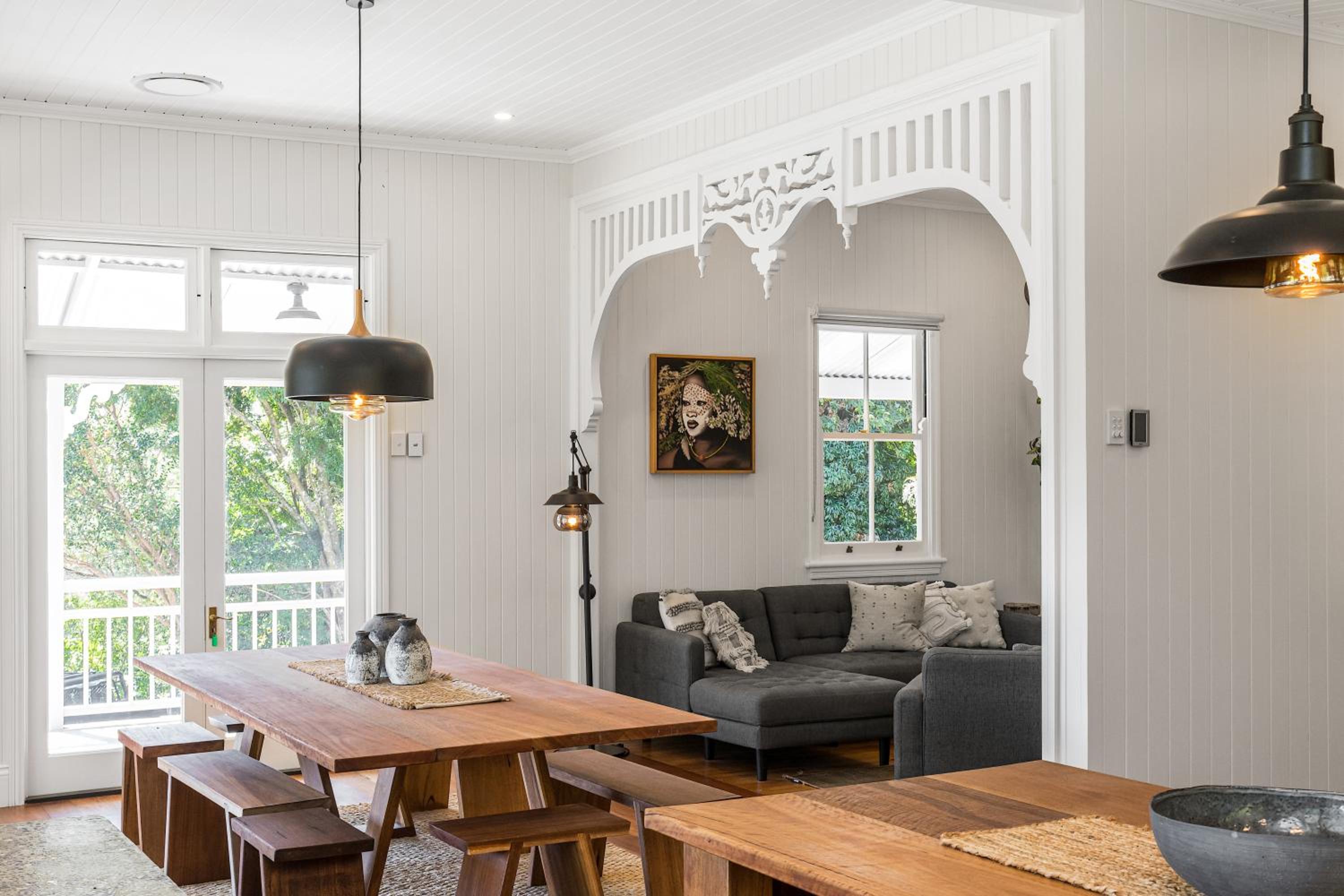 Haus Malolo Paradise 10 minutes from Byron Bay A large 5 bedroom home that sleeps 10 people