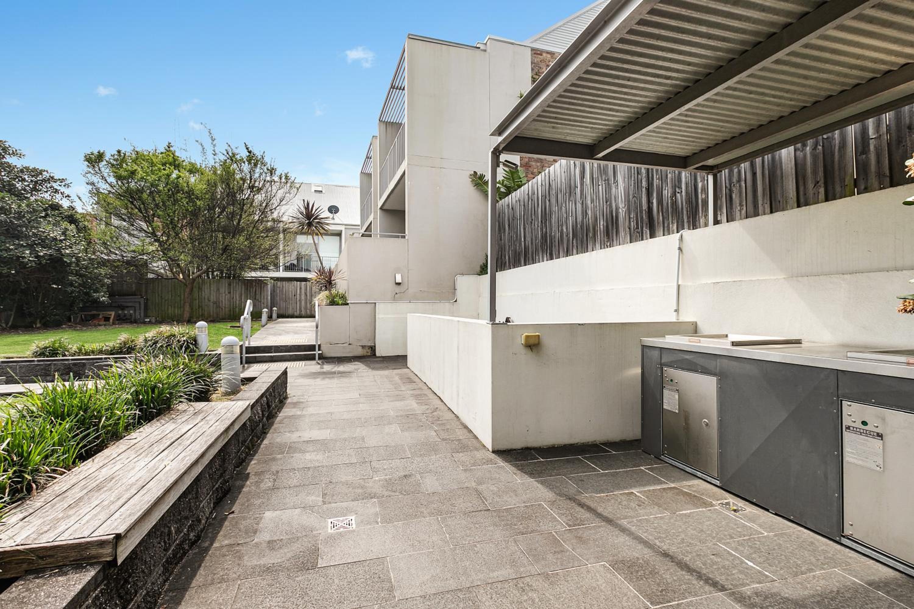 Urban Oasis in Waterloo With Private Balcony