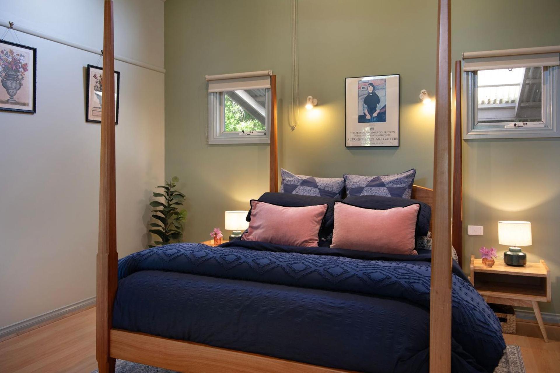 The Acorn -open fire,spa bath,dog friendly