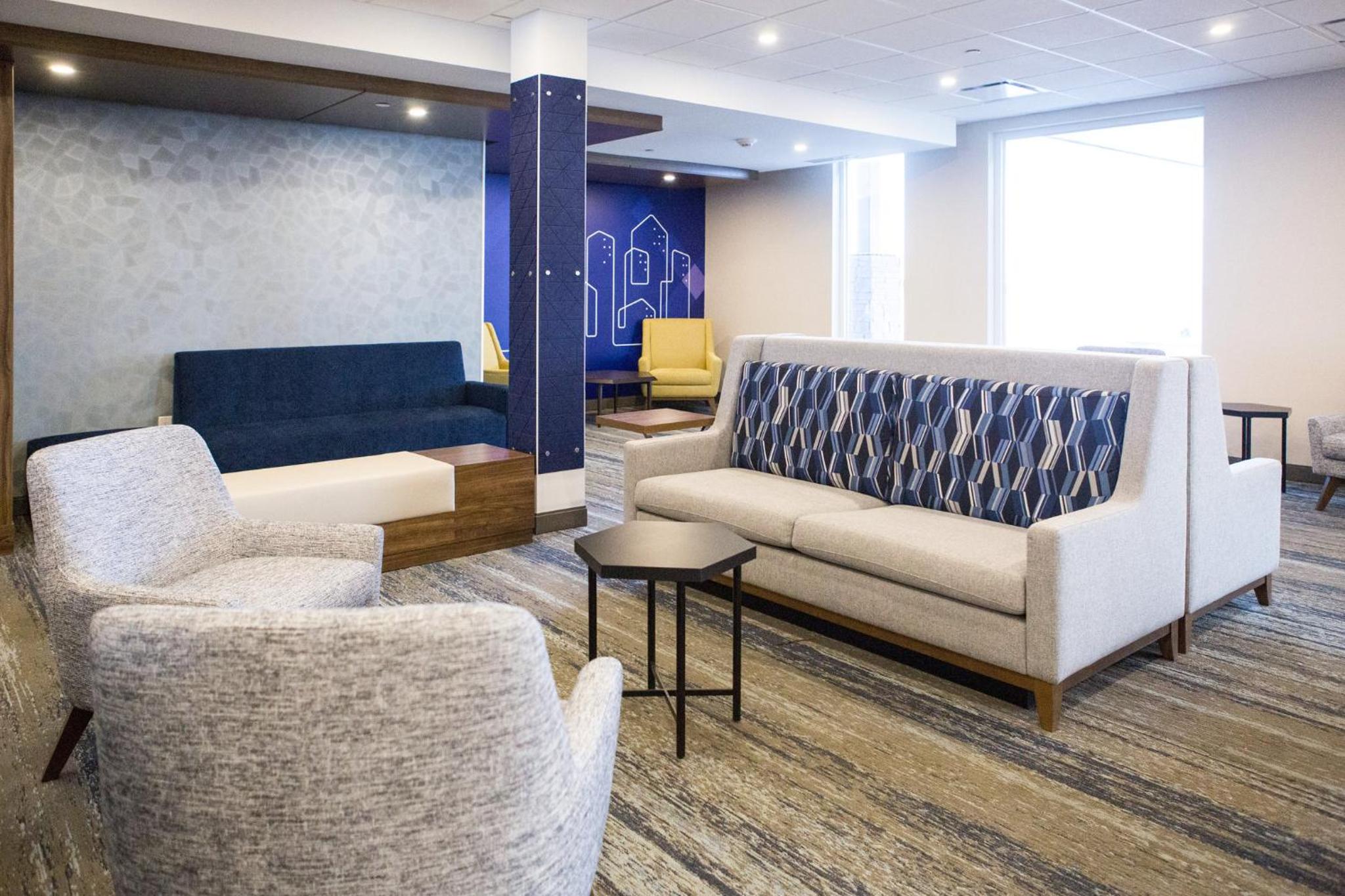 Prince Albert Vacations - Holiday Inn Express  Suites Prince Albert - South, an IHG Hotel - Property Image 19