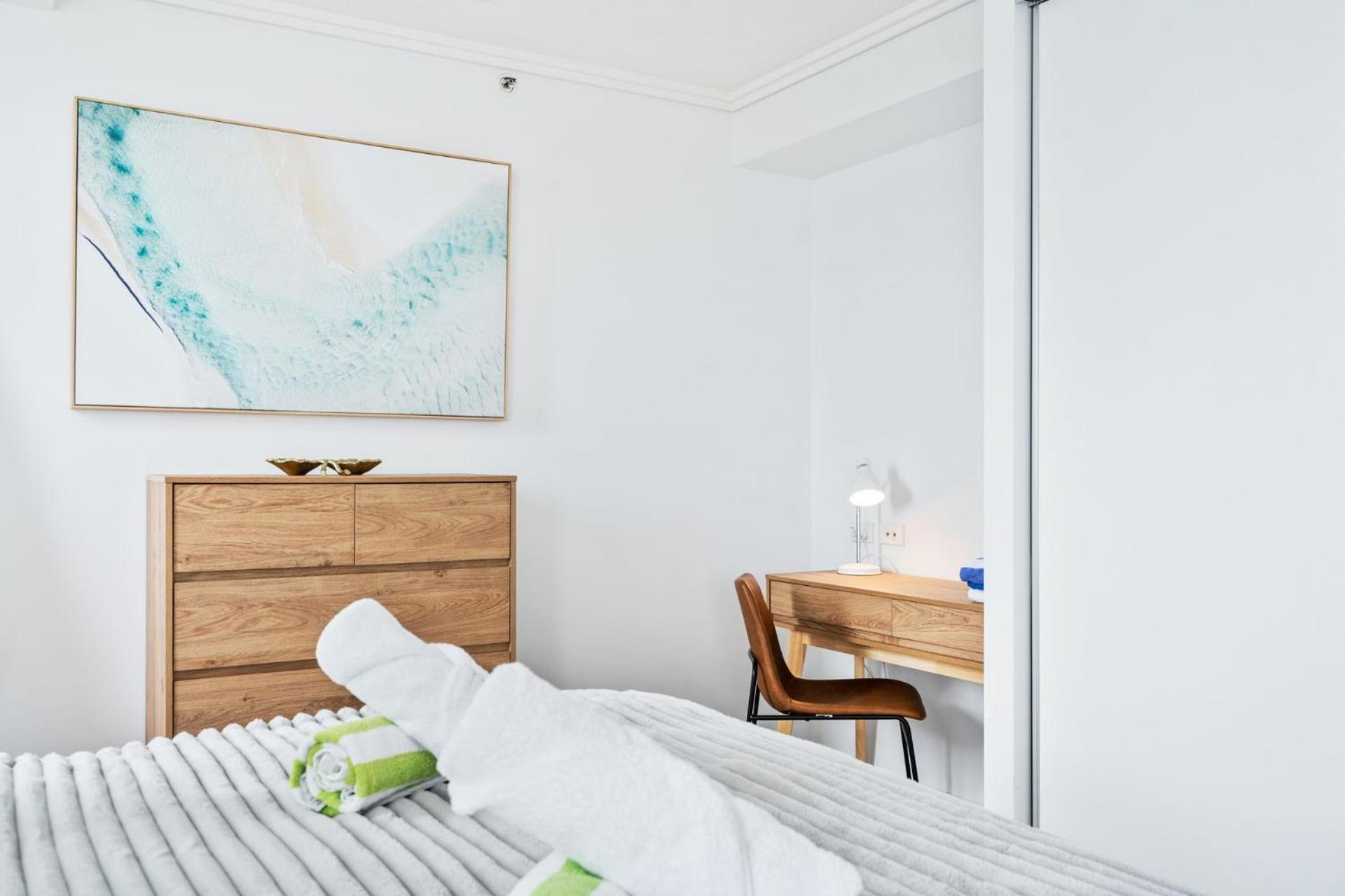 Belle Escapes 710 Elevated CBD getaway with magical views