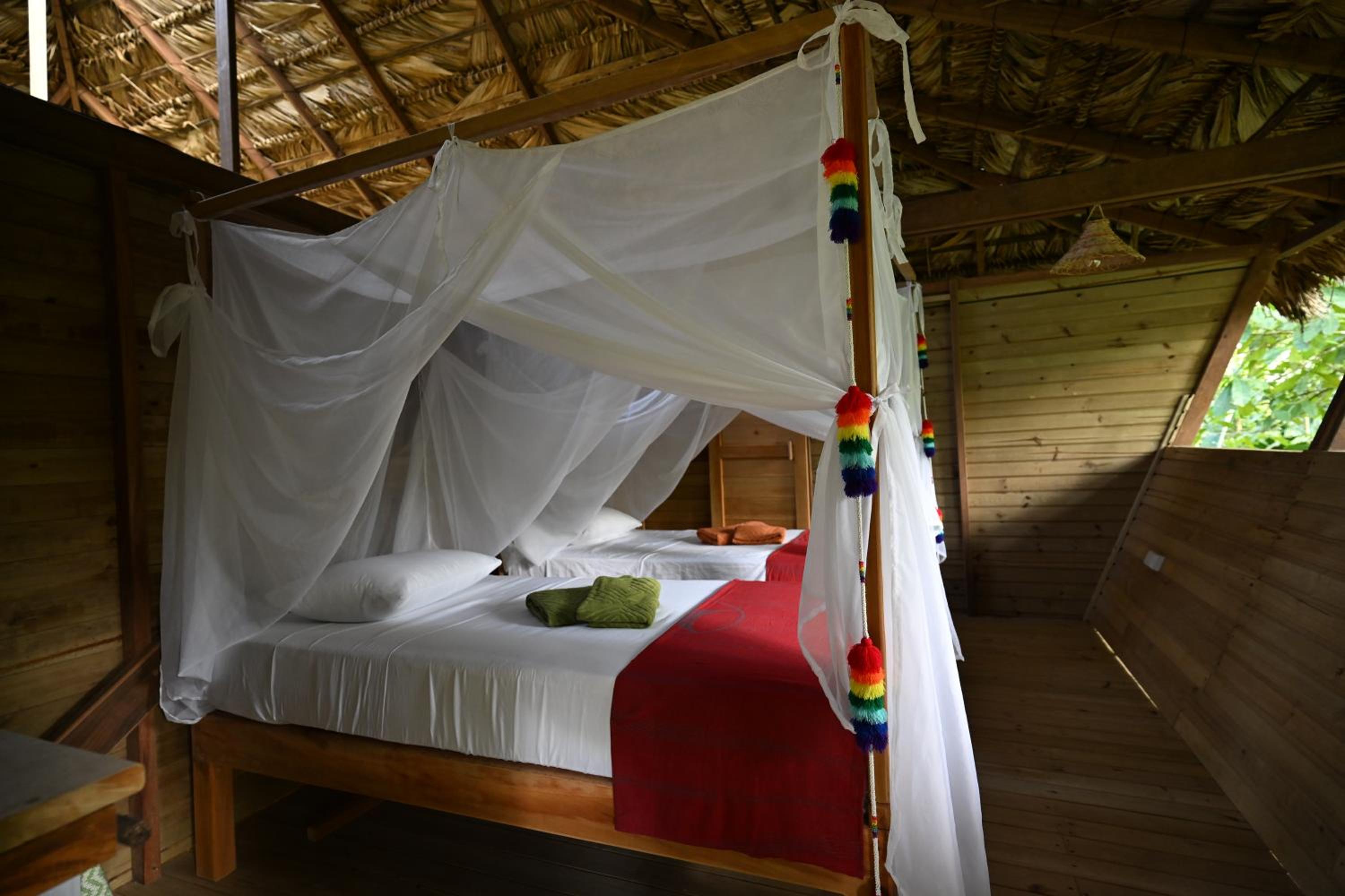 Madre Selva Eco Lodge