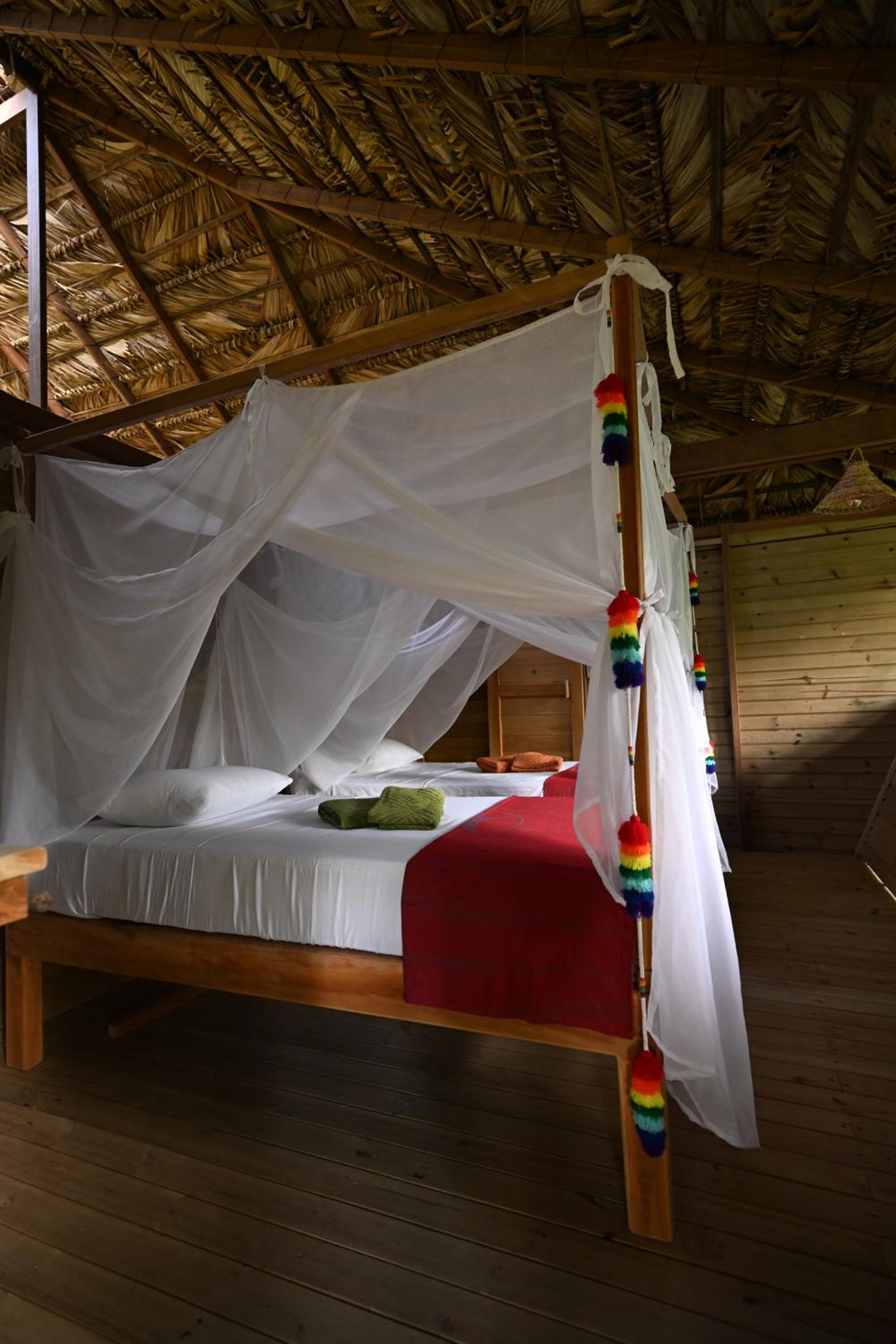 Madre Selva Eco Lodge