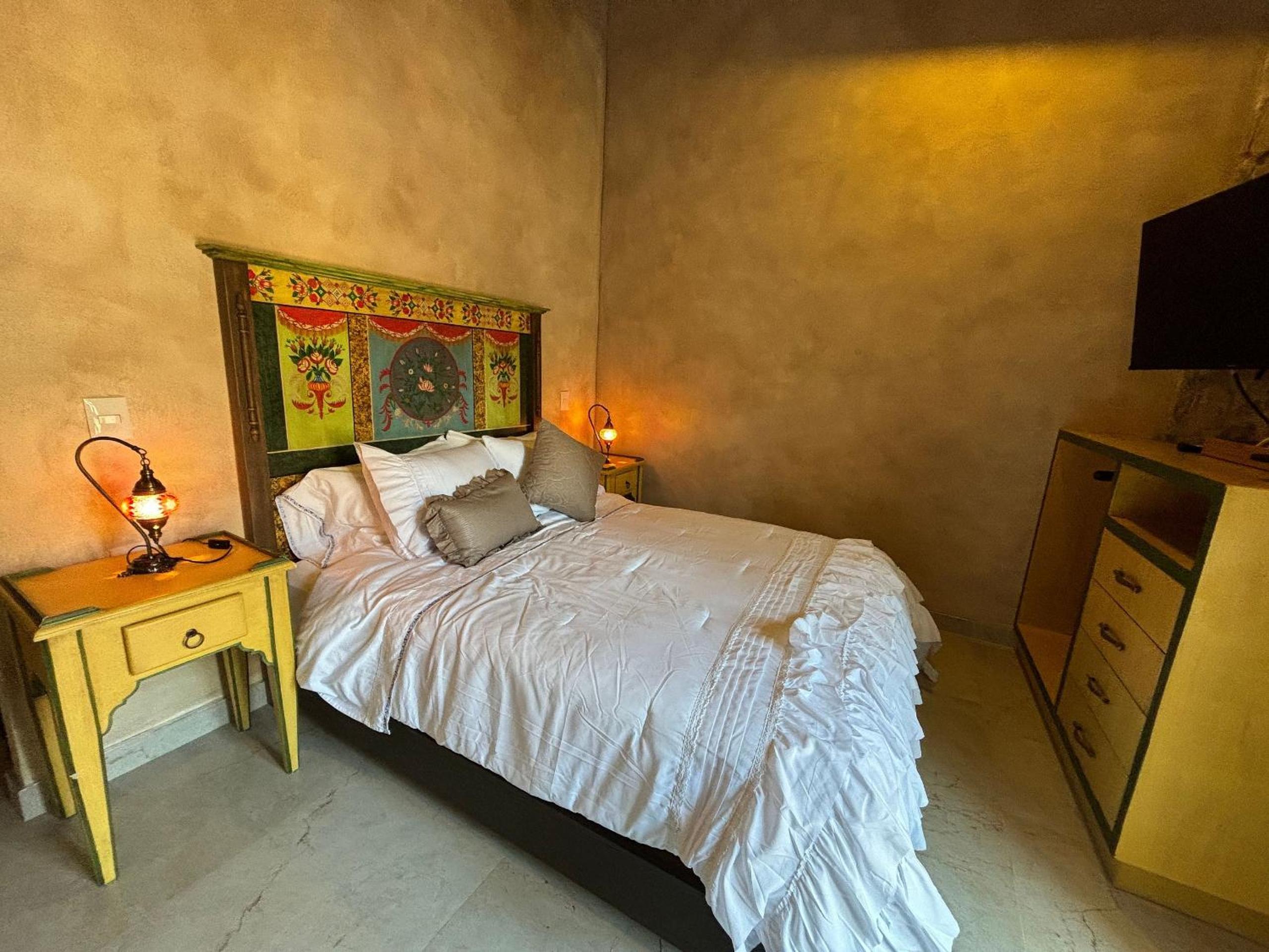 Suite Raffaello: Design and Comfort in ValQuirico view 3