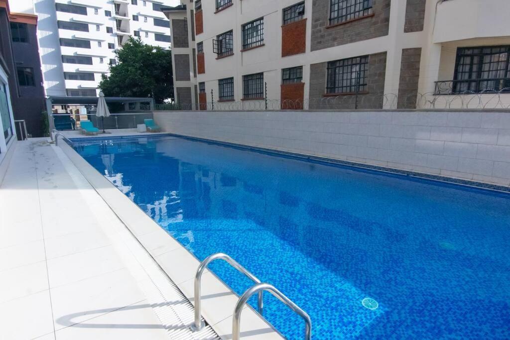 Skyline in Kileleshwa 2BR with Pool & Gym