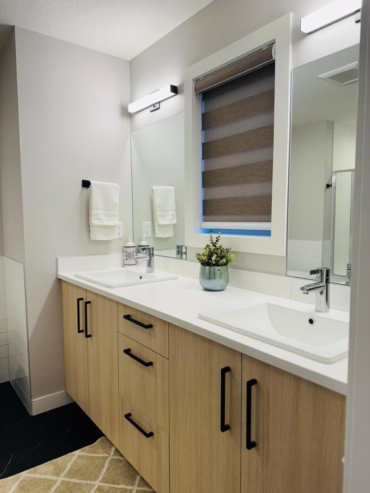 chestermere home